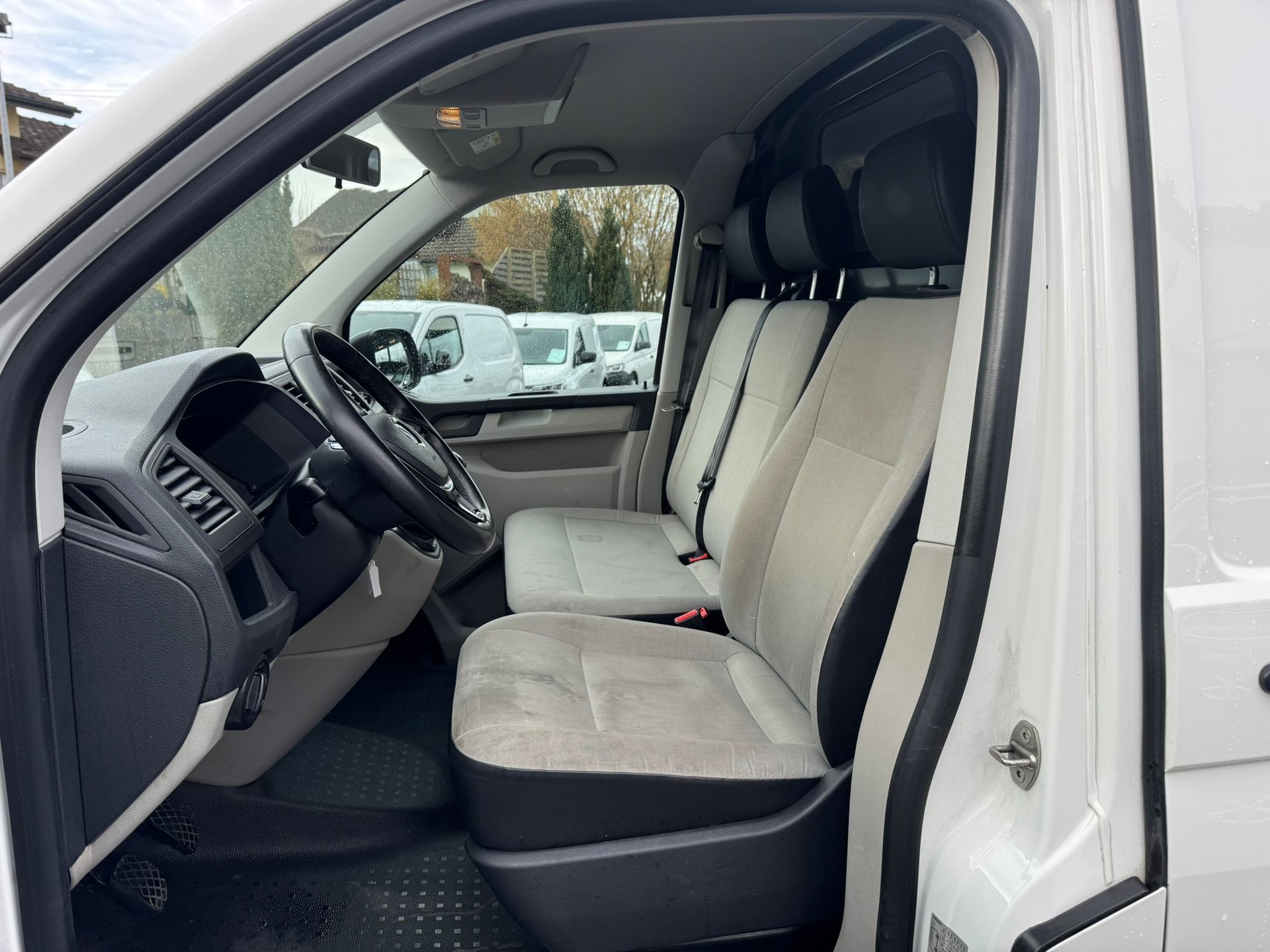 VW T6 2.0 TDI Euro 6-image-9