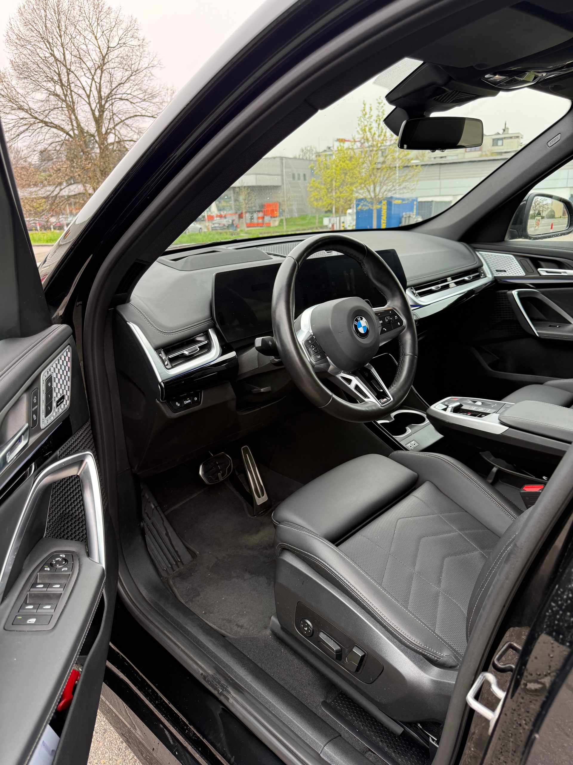 BMW X1 xDrive 23d 48V M Sport-image-4