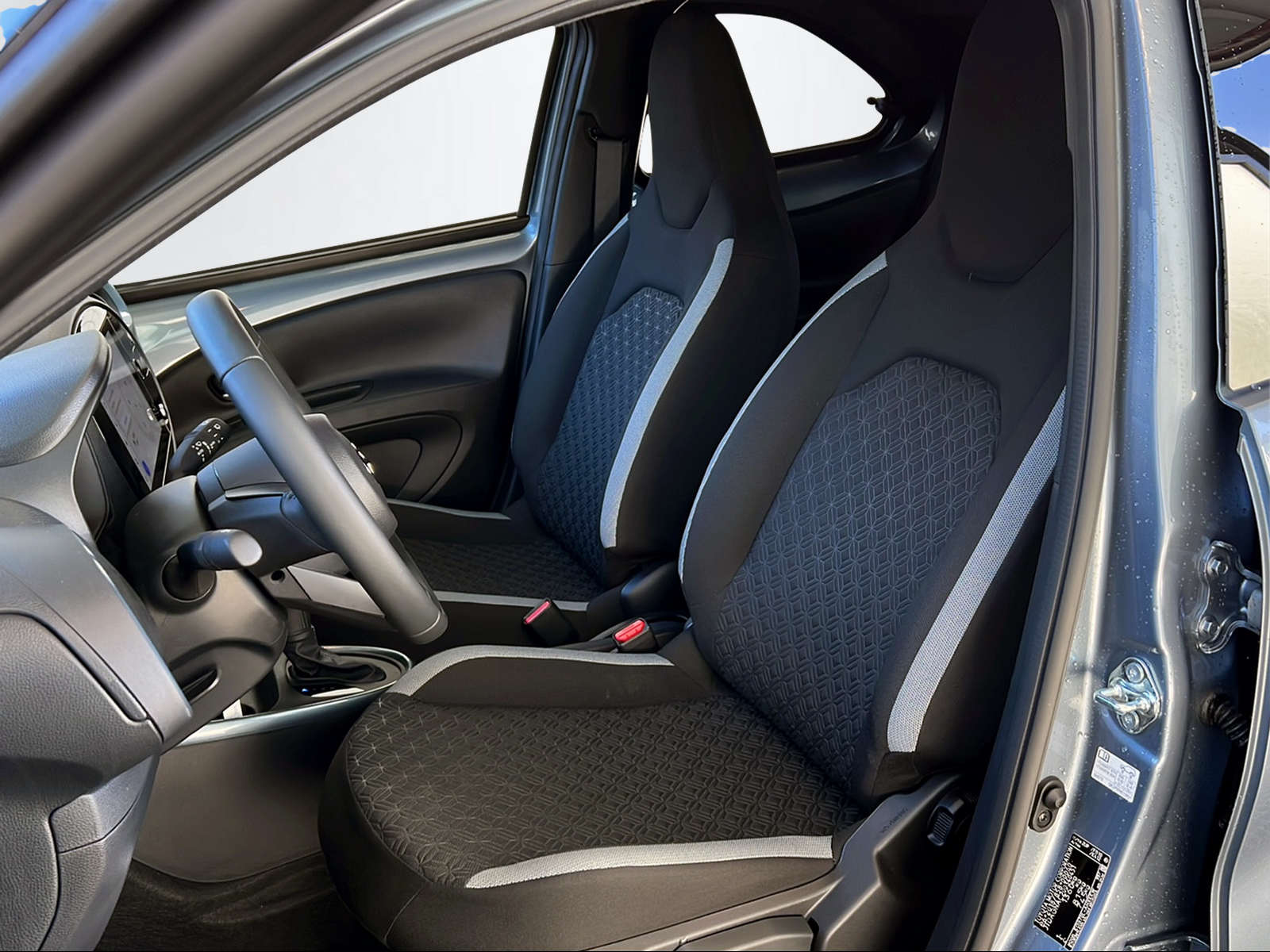 TOYOTA Aygo X 1.0 VVT-i Trend-image-14