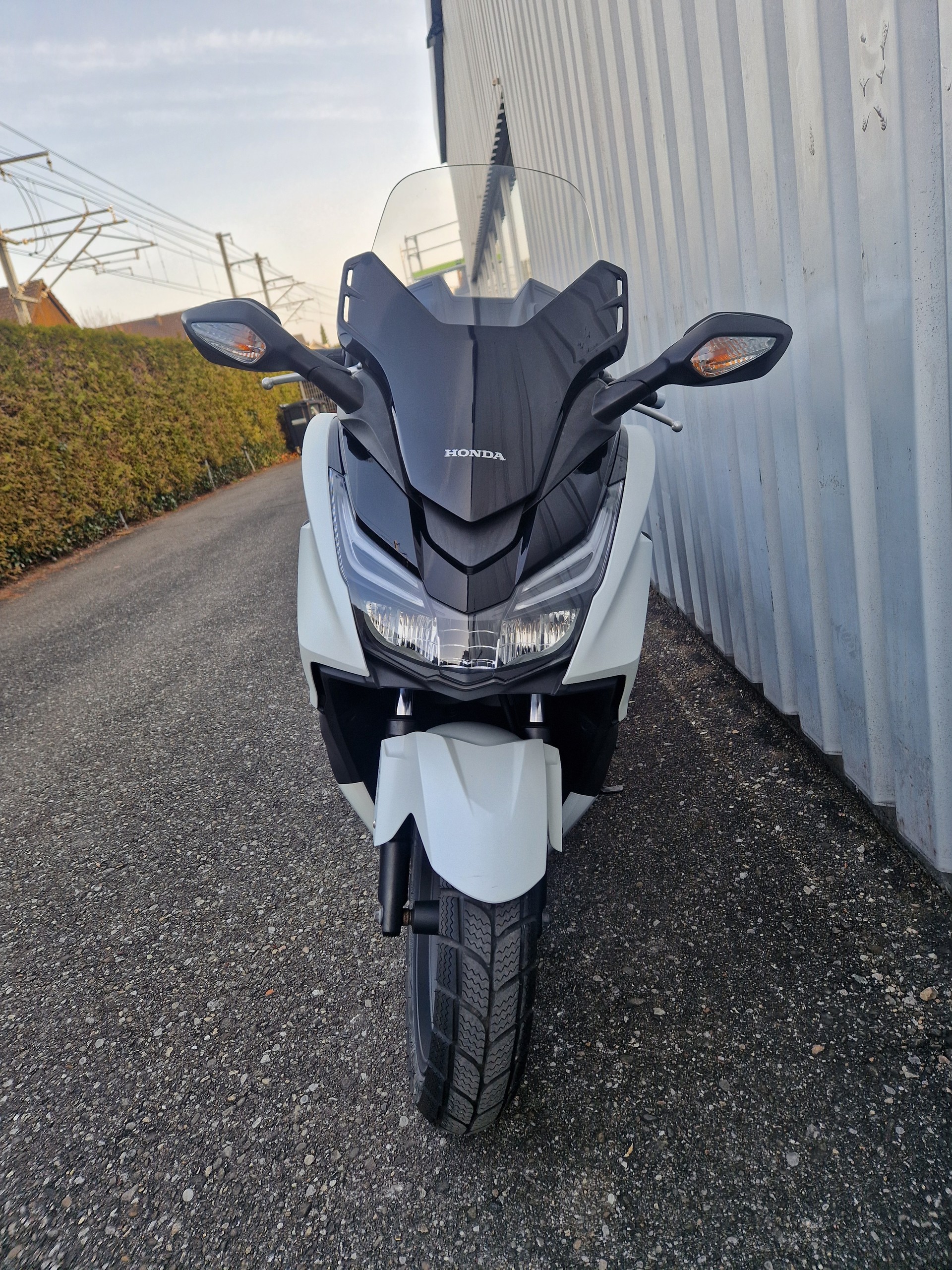 HONDA NSS125 FORZA-showroom-element-3