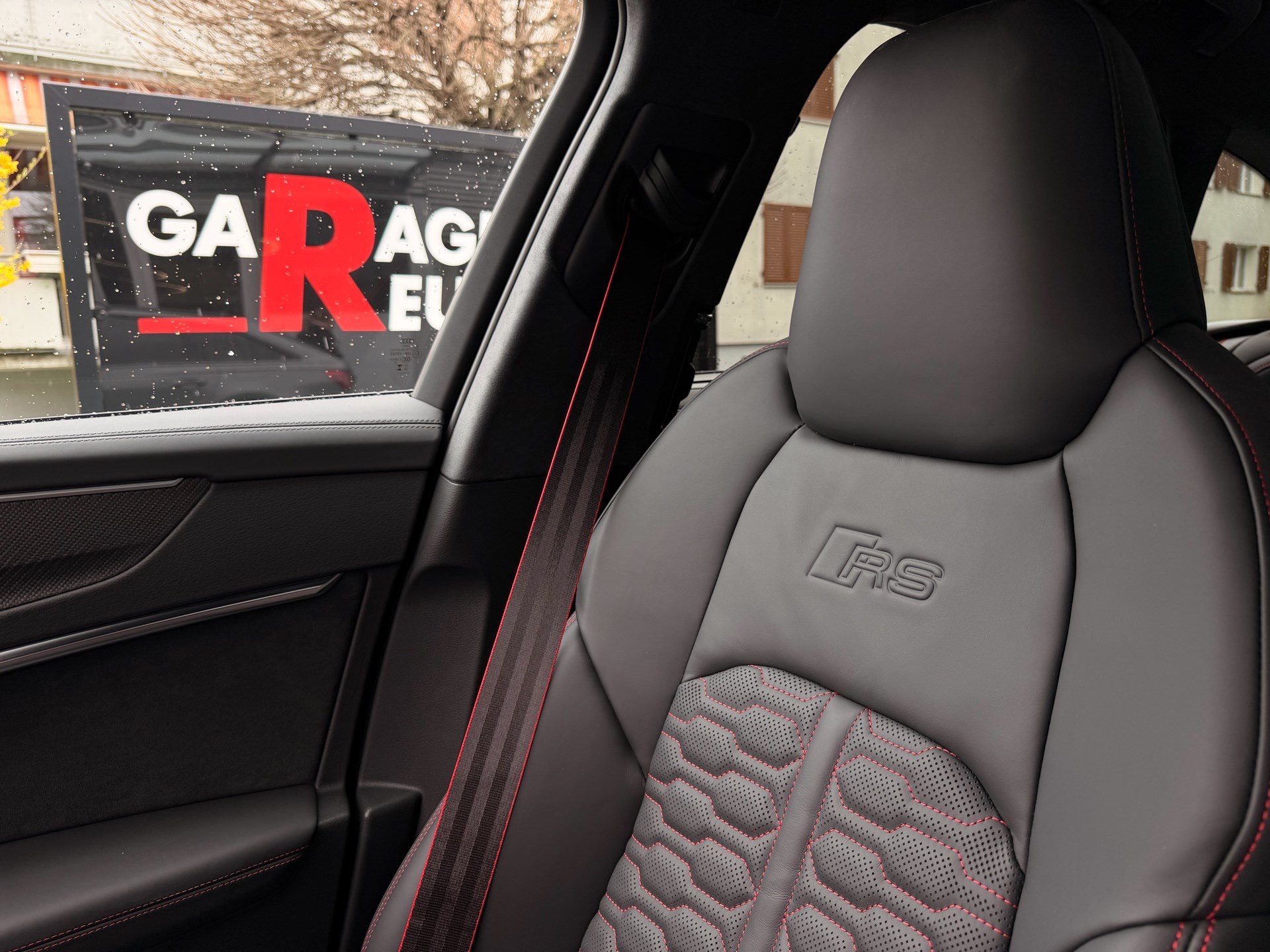 AUDI RS6 AVANT 4.0 TFSI QUATTRO *** TRAUM IN NARDOGRAU MATT & KERAMIK BREMSEN & 5 JAHRE AUDI WERKSGARANTIE ***-image-23