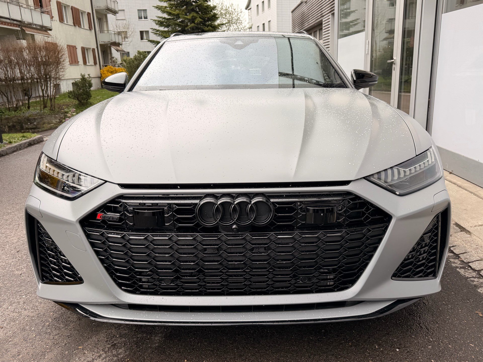 AUDI RS6 AVANT 4.0 TFSI QUATTRO *** TRAUM IN NARDOGRAU MATT & KERAMIK BREMSEN & 5 JAHRE AUDI WERKSGARANTIE ***-image-1