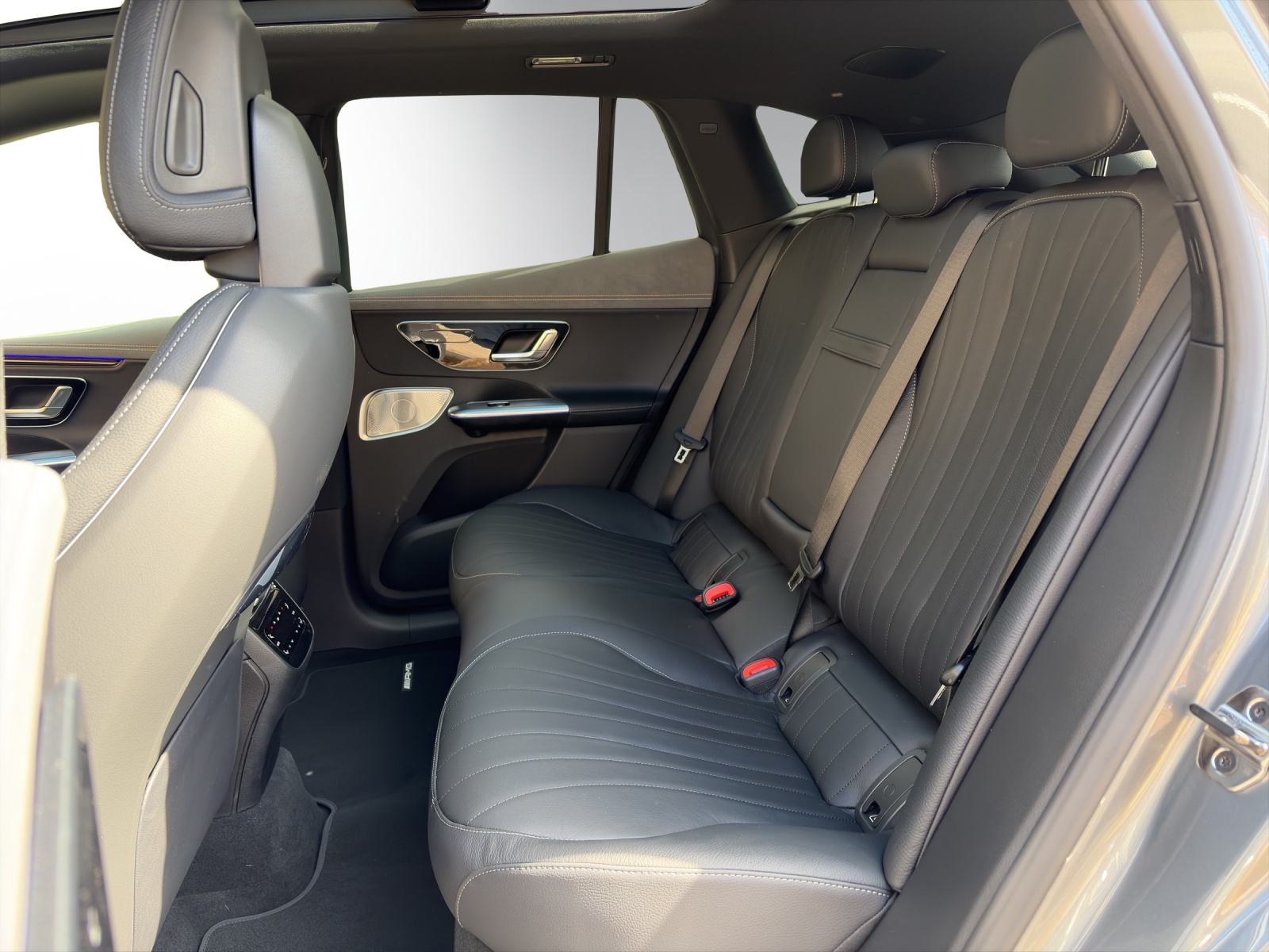 Image MERCEDES-BENZ EQE-350 EQE SUV 350 4 Matic Executive Edition