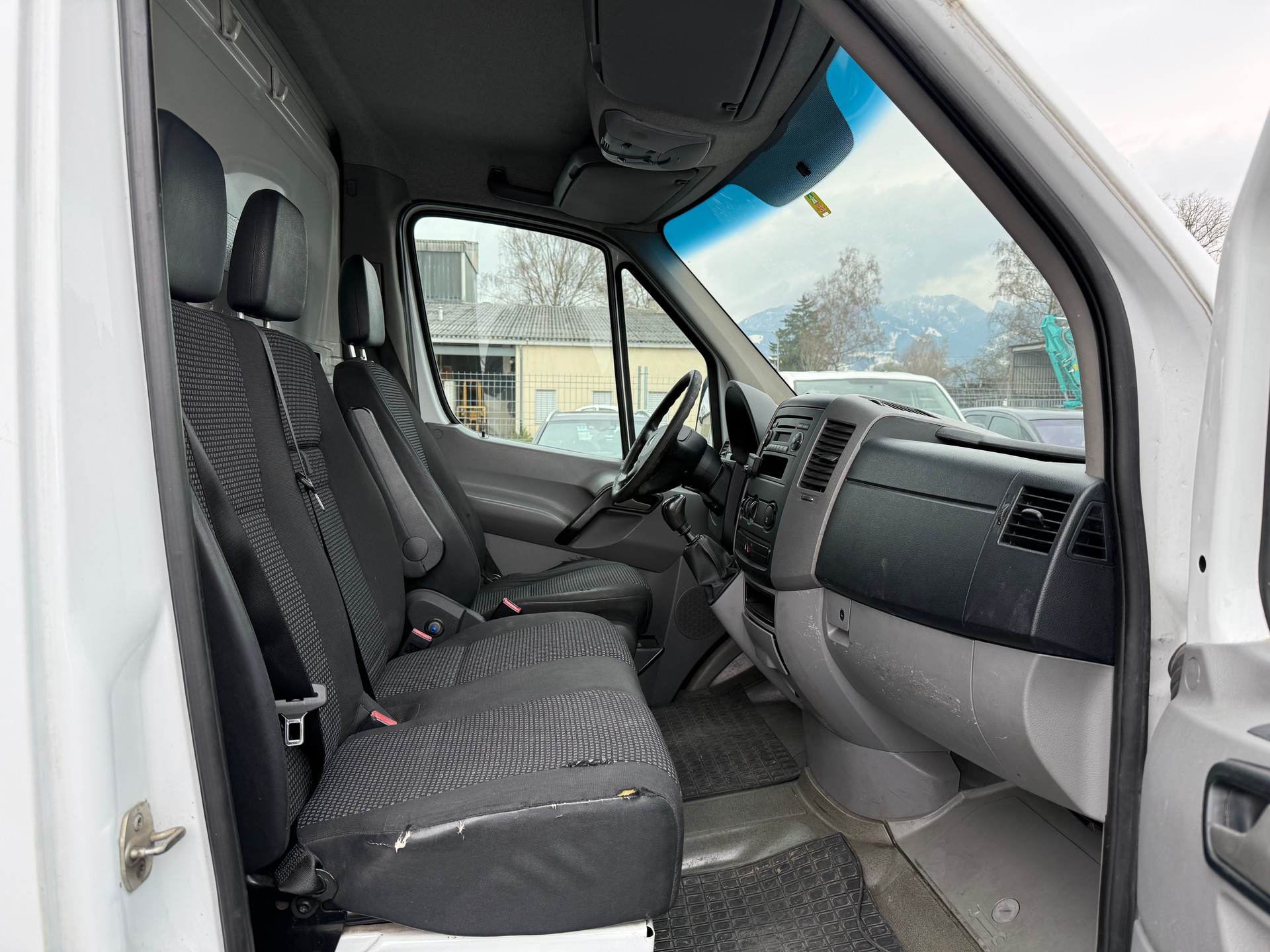 MERCEDES-BENZ Sprinter 311 CDI Standard Kühlkasten mit Aggregat-image-9