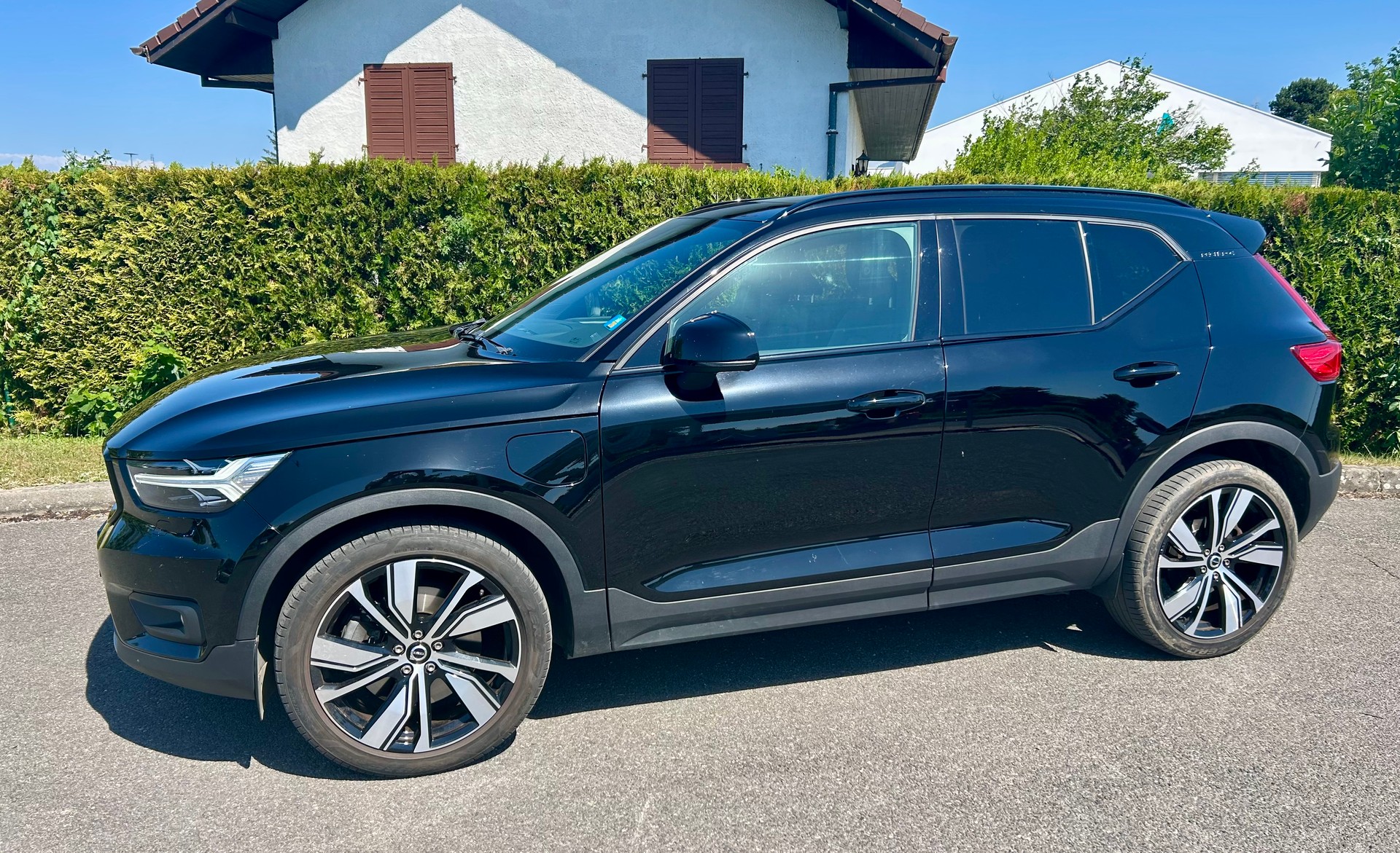 VOLVO XC40 T5 TwE R-Design DCT-image-3