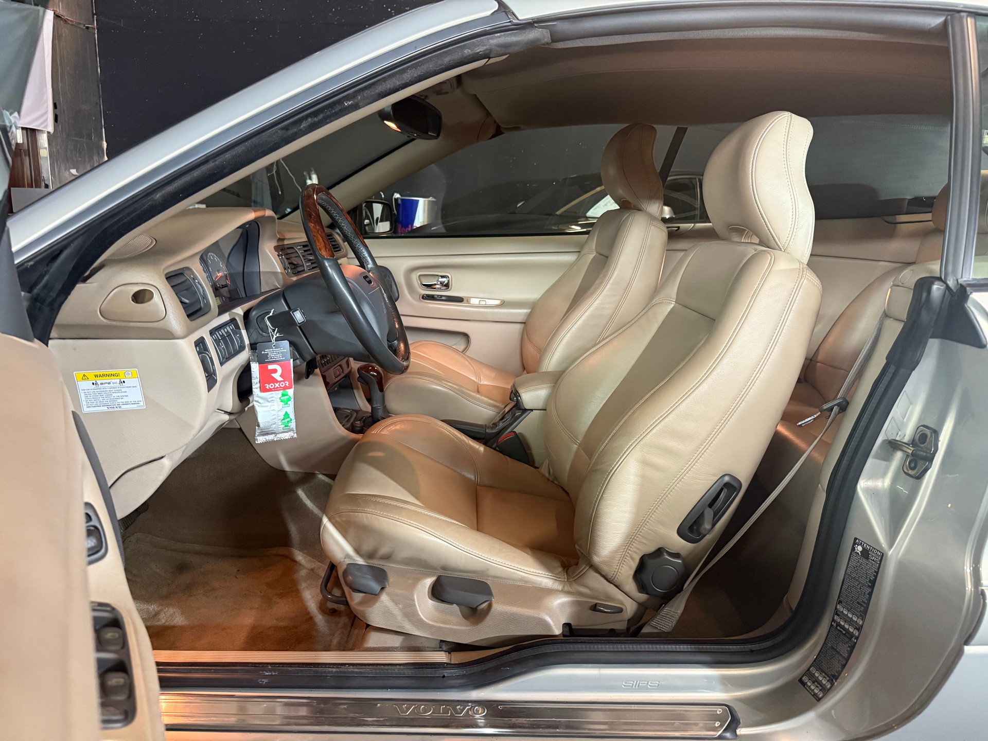 VOLVO C70 Cabriolet 2.4T-image-4