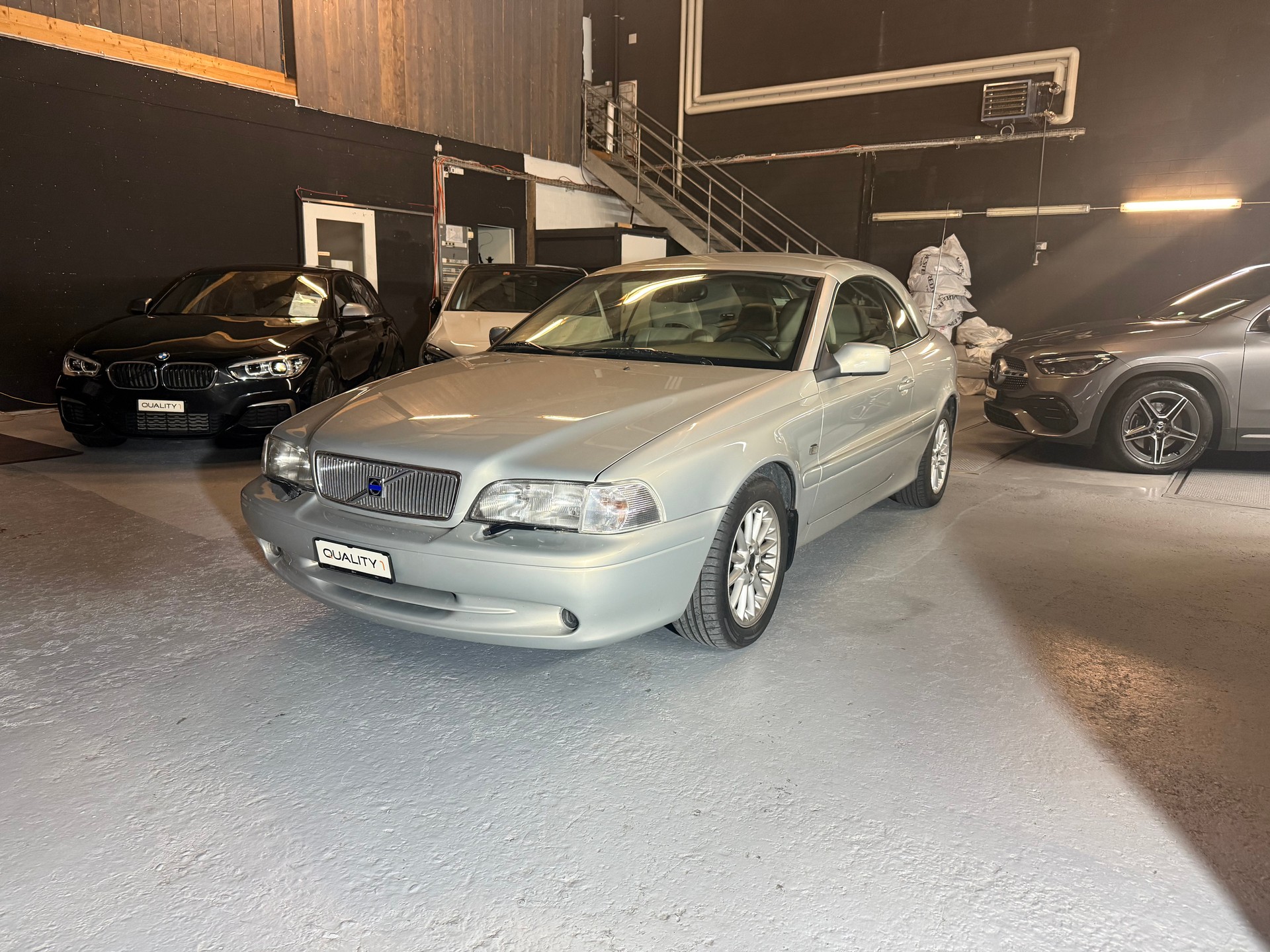 VOLVO C70 Cabriolet 2.4T-image-0