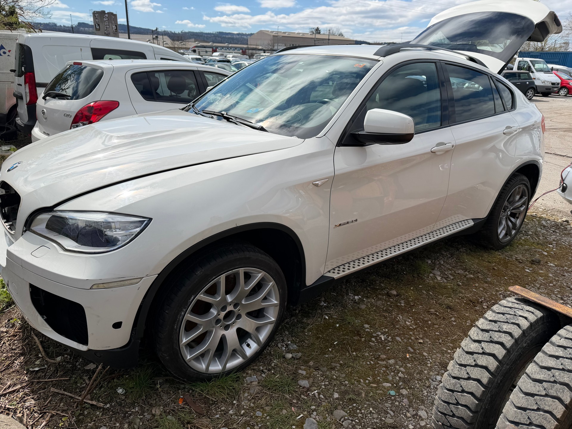 BMW X6 xDrive 50i Steptronic-image-14