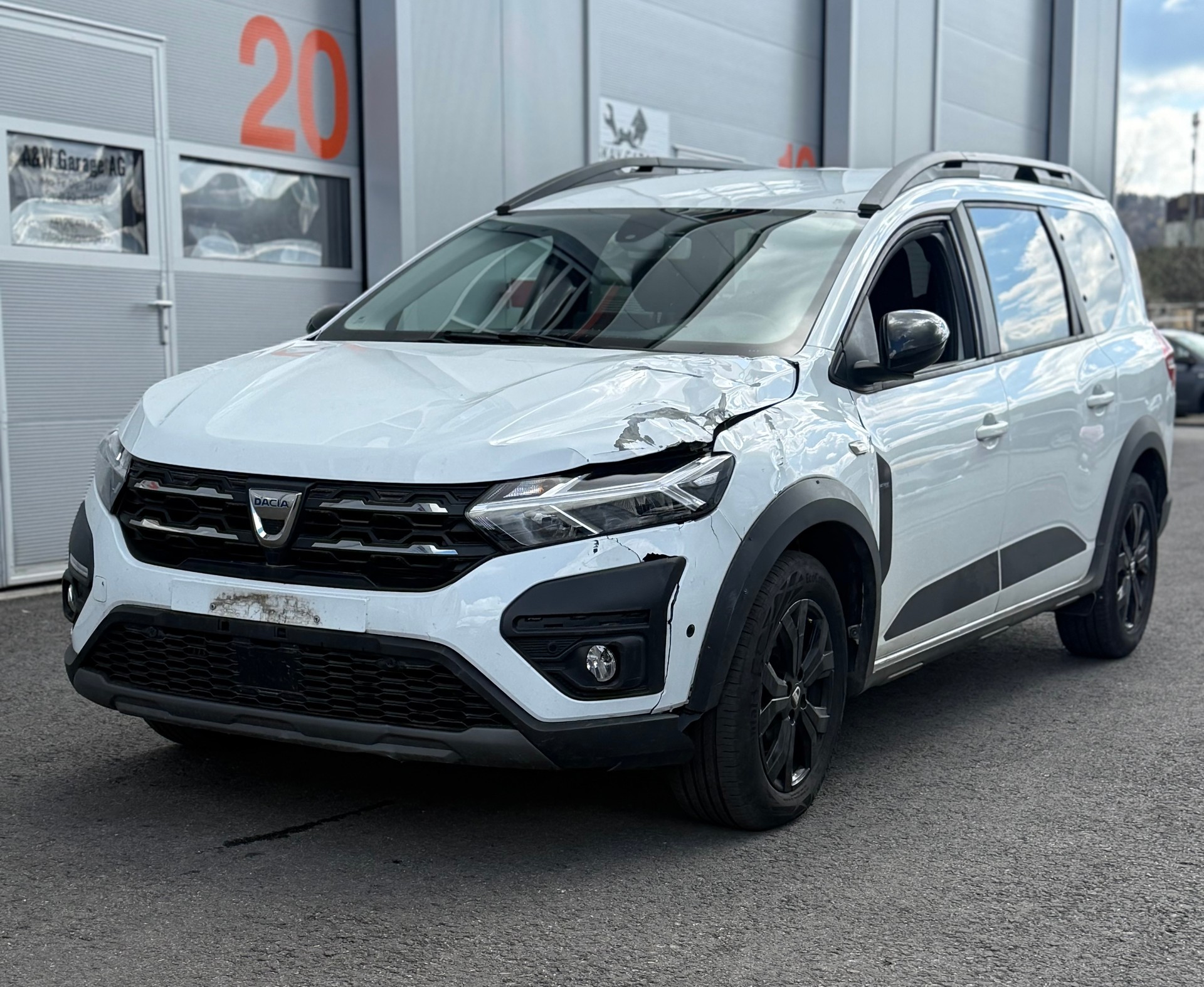 DACIA Jogger TCe 110 Extreme