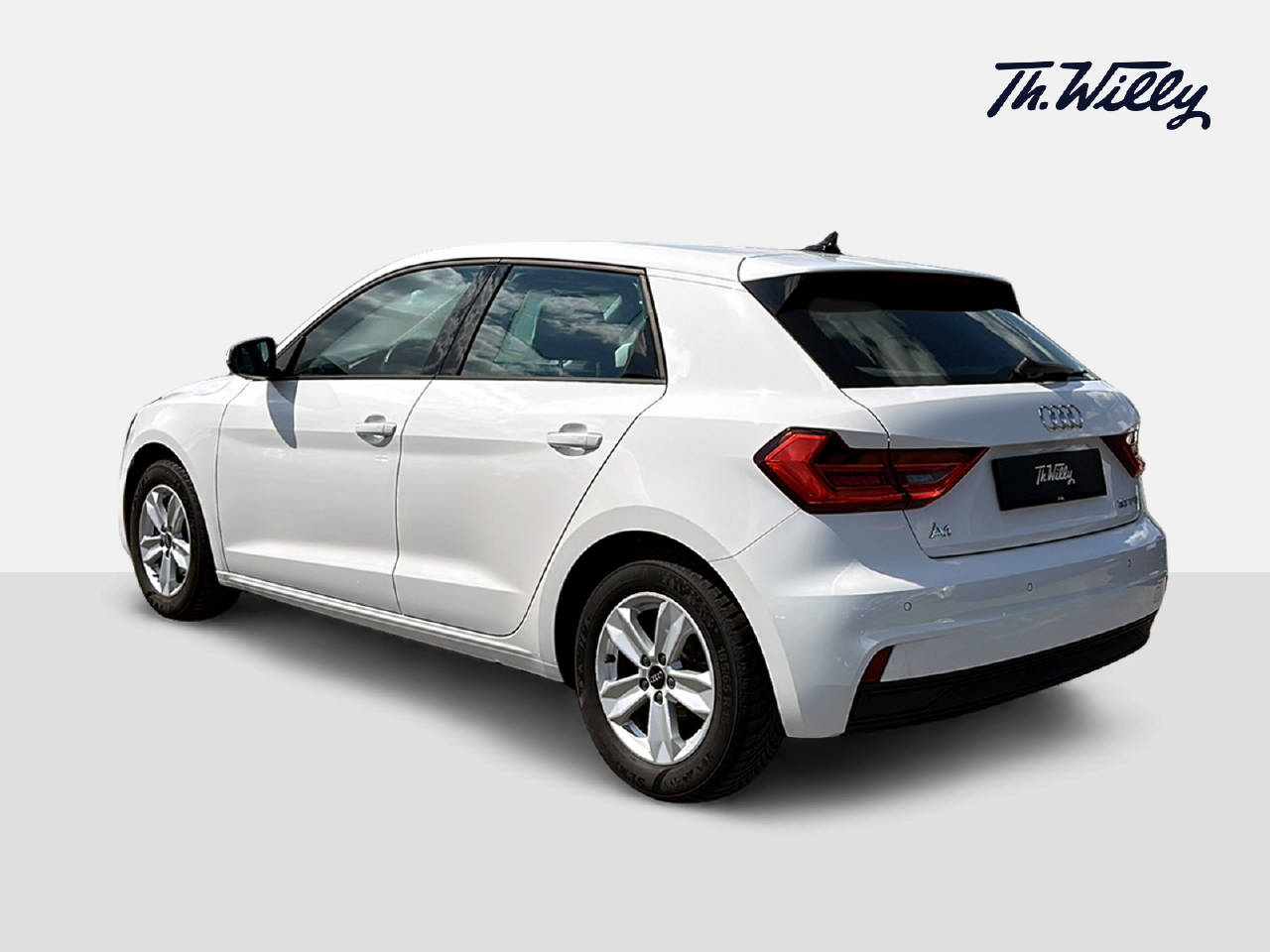 AUDI A1 Sportback 1.0 30 TFSI Attraction-image-2
