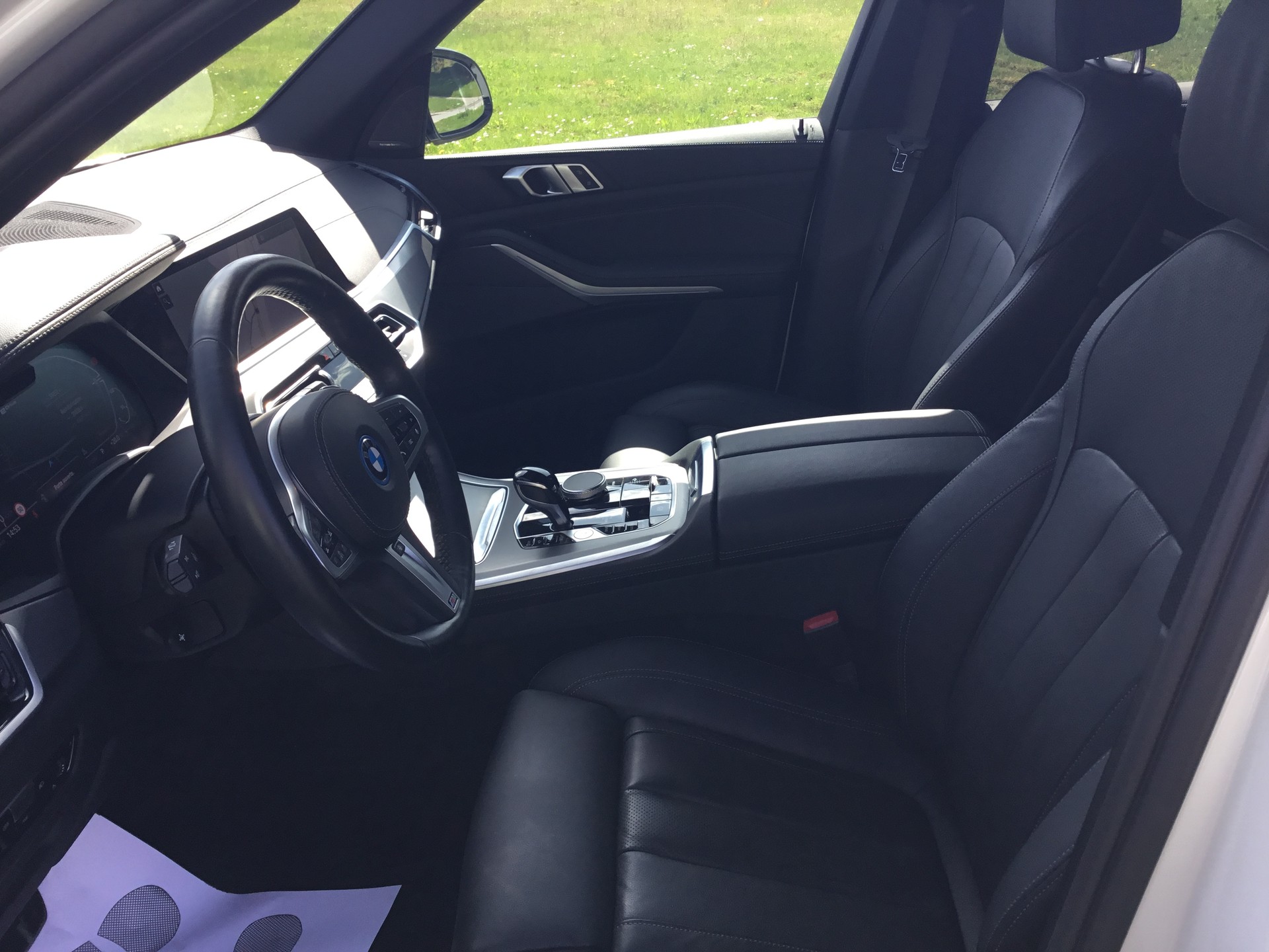 BMW X5 xDrive45e M Sport Steptronic-image-12