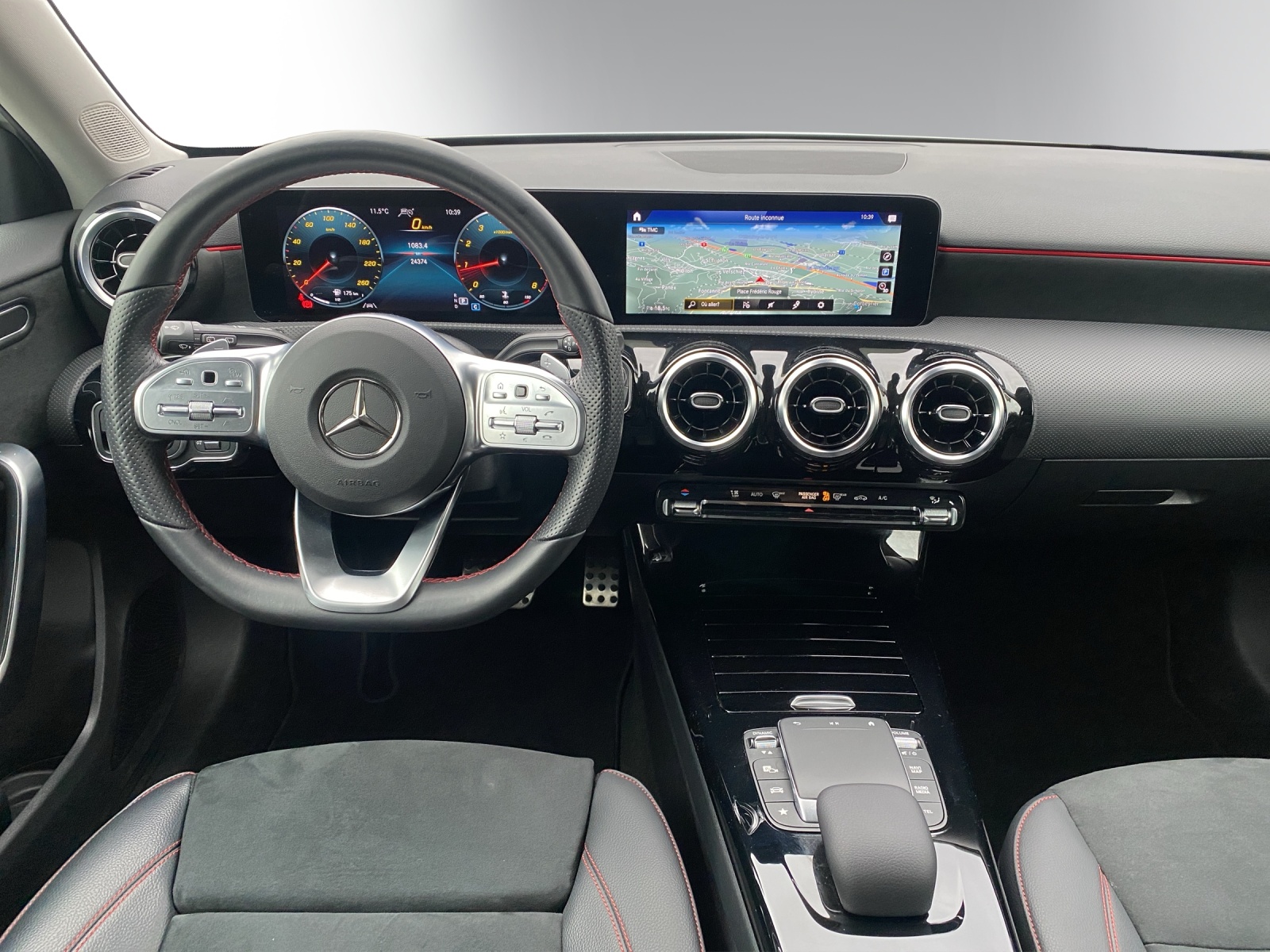 Image MERCEDES-BENZ A-200 A 200 AMG Line 4Matic