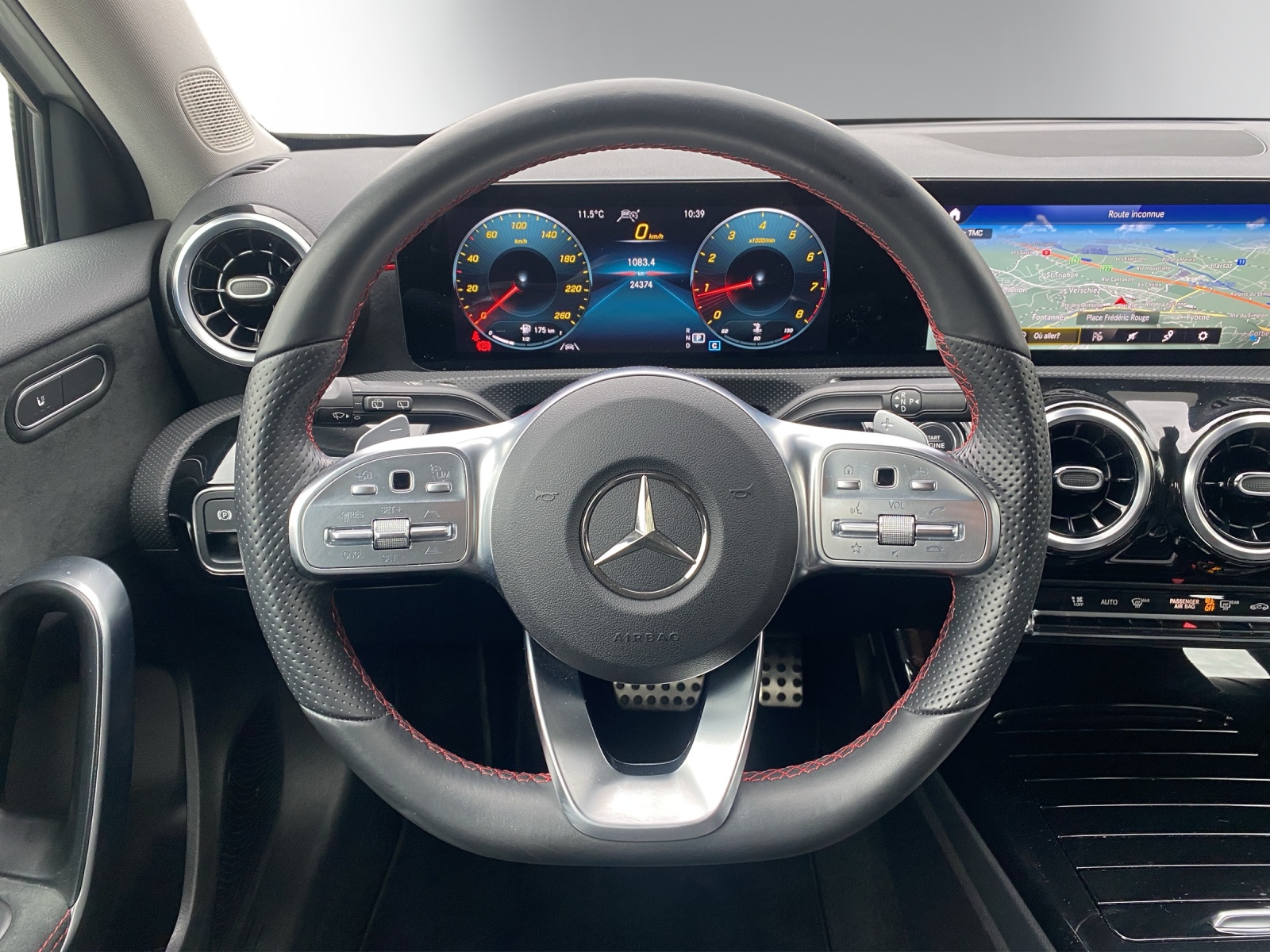 Image MERCEDES-BENZ A-200 A 200 AMG Line 4Matic