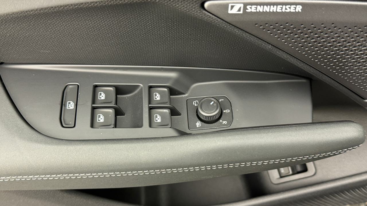 CUPRA Terramar 1.5 eHybrid DSG-image-8