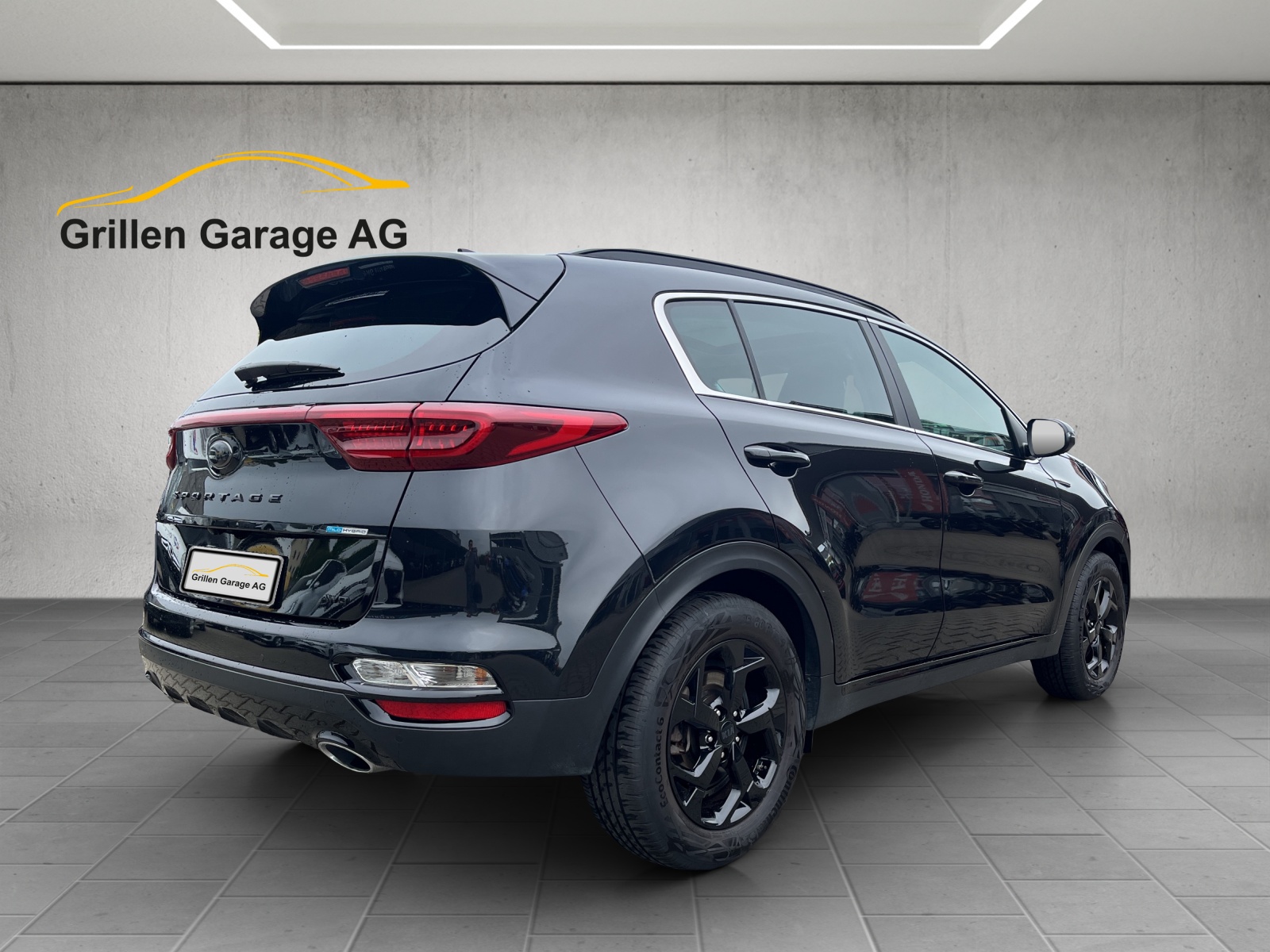 KIA Sportage 1.6 CRDi MHEV Black Edition-image-4