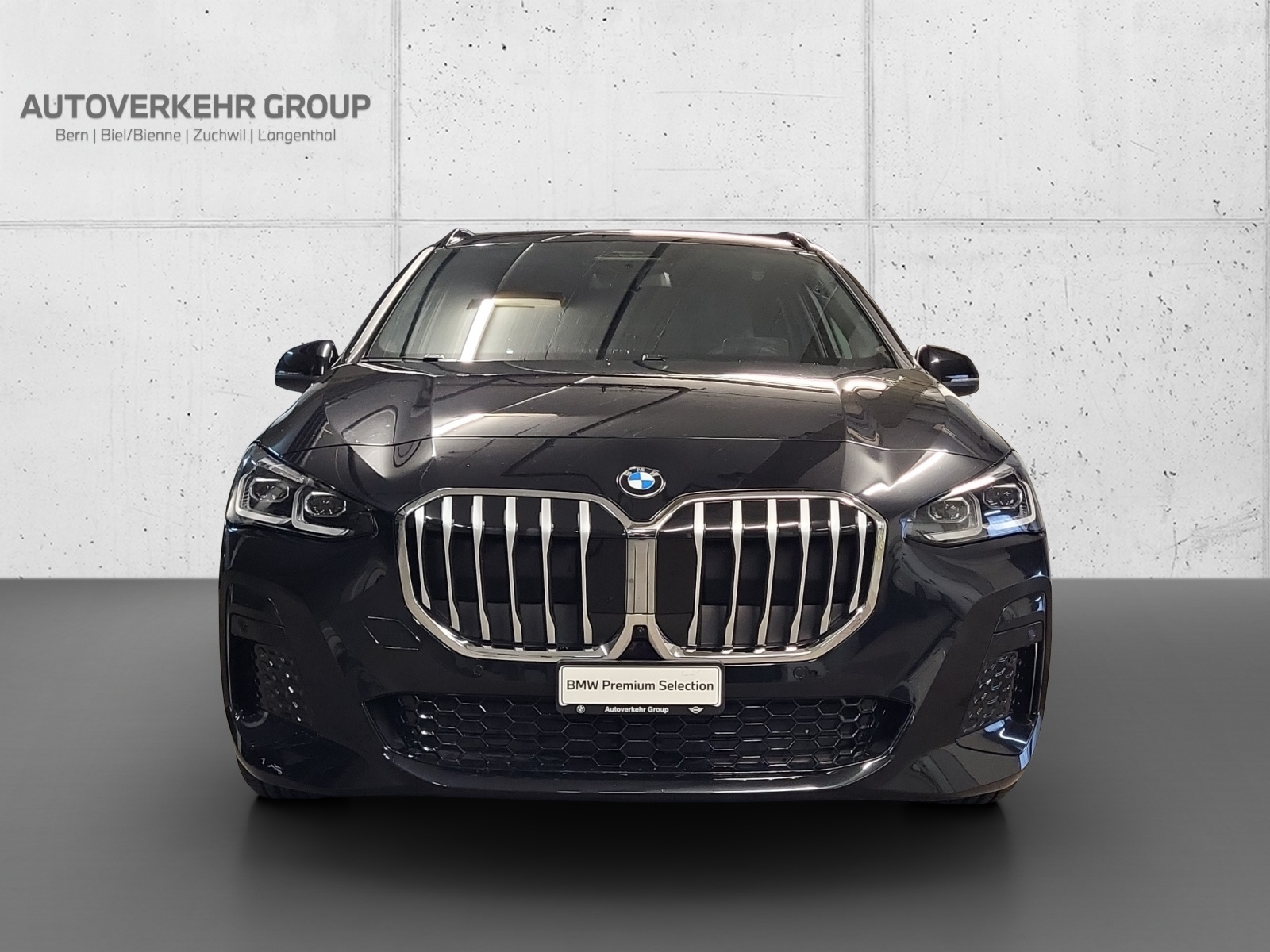 BMW 223i Act. T. xDr. M Sport-showroom-element-1