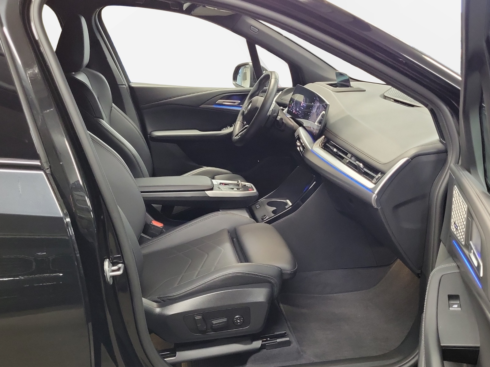 BMW 223i Act. T. xDr. M Sport-image-10