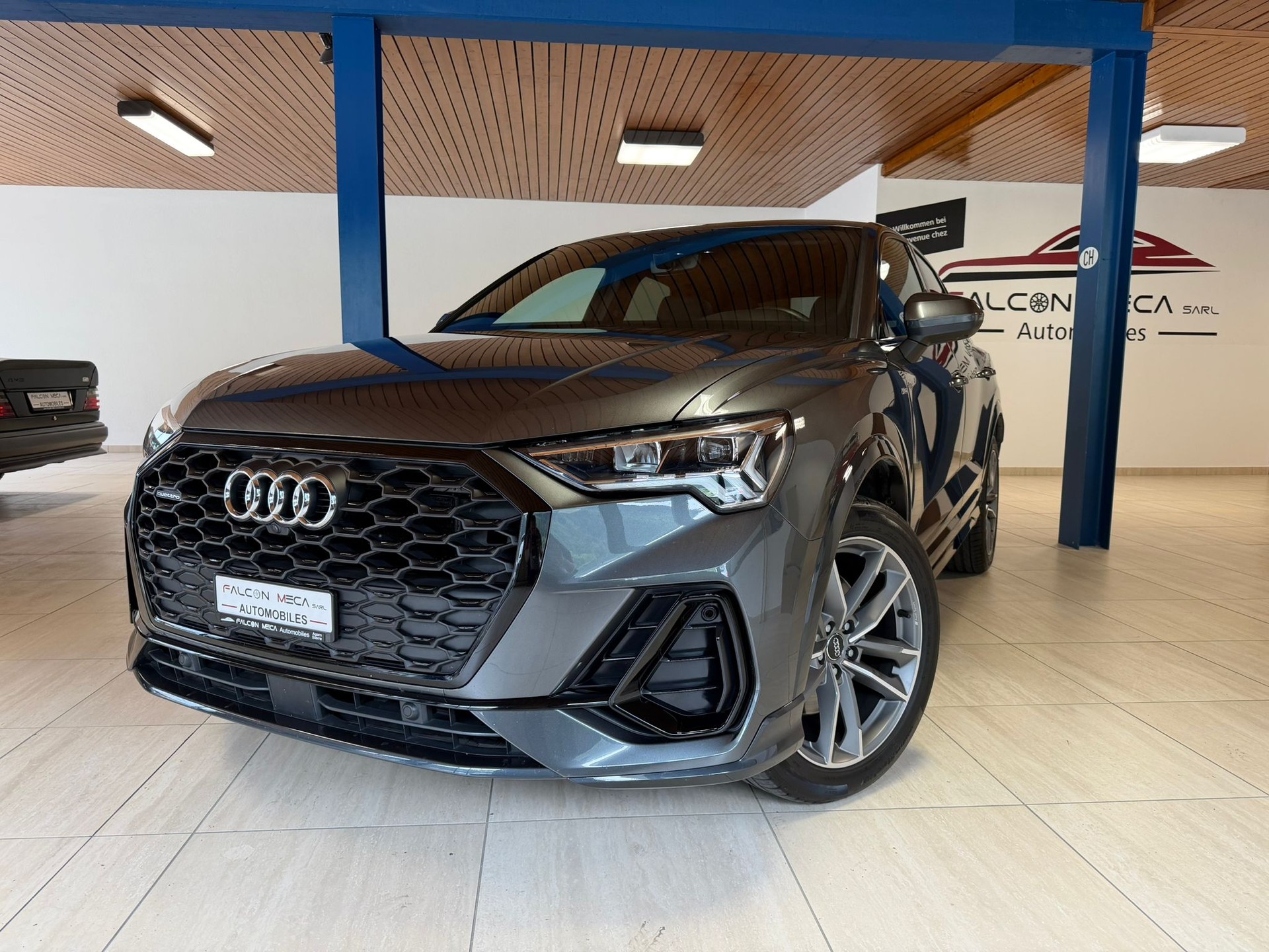 AUDI Q3 Sportback 40 TDI S line Attraction quattro S-tronic-showroom-element-3
