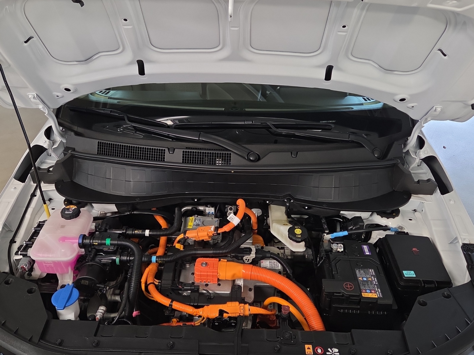 HYUNDAI Inster 49kWh Vertex-image-19