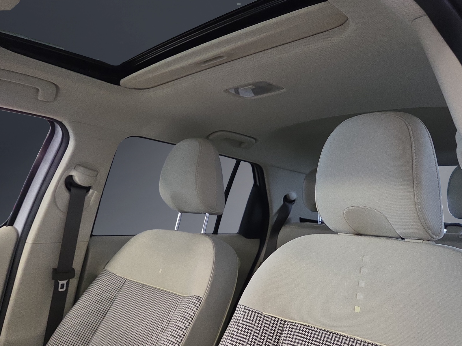 HYUNDAI Inster 49kWh Vertex-image-7