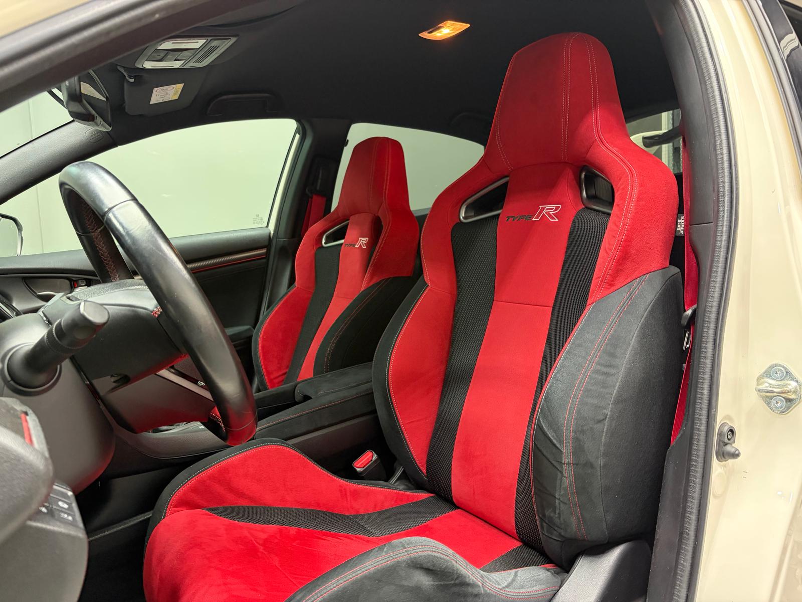 HONDA Civic 2.0 i-VTEC Type R GT-image-11