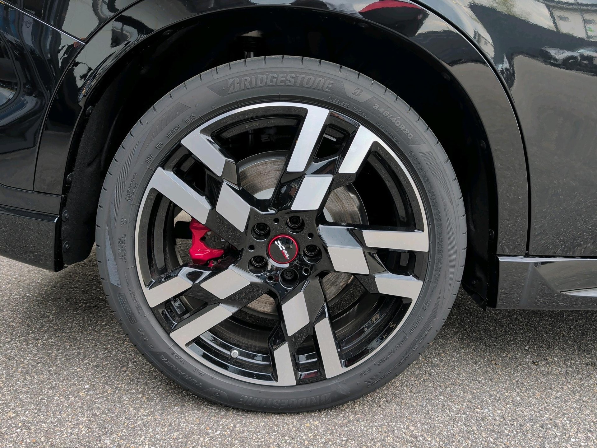 MINI John Cooper Works Countryman ALL4-image-20
