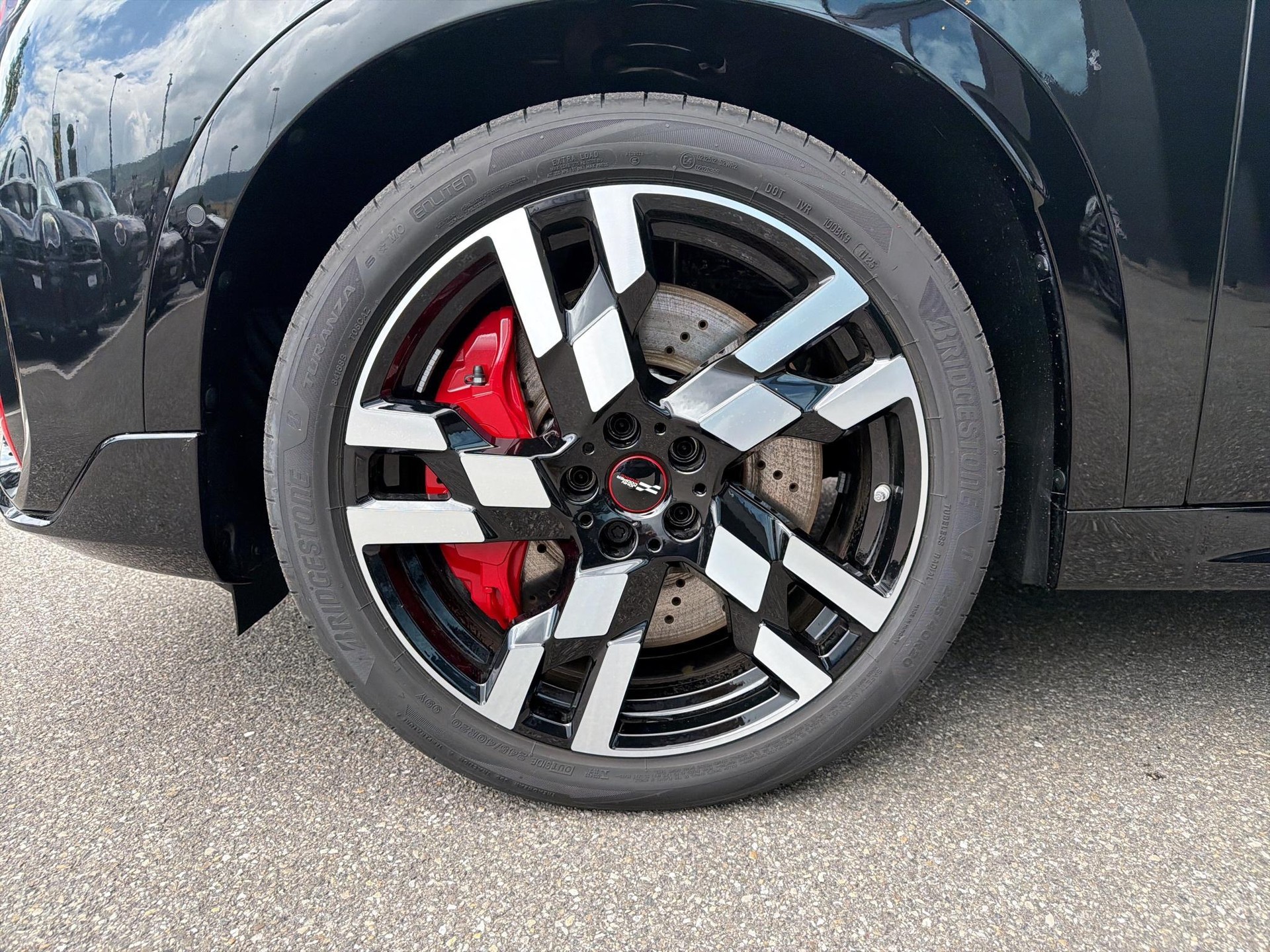MINI John Cooper Works Countryman ALL4-image-13