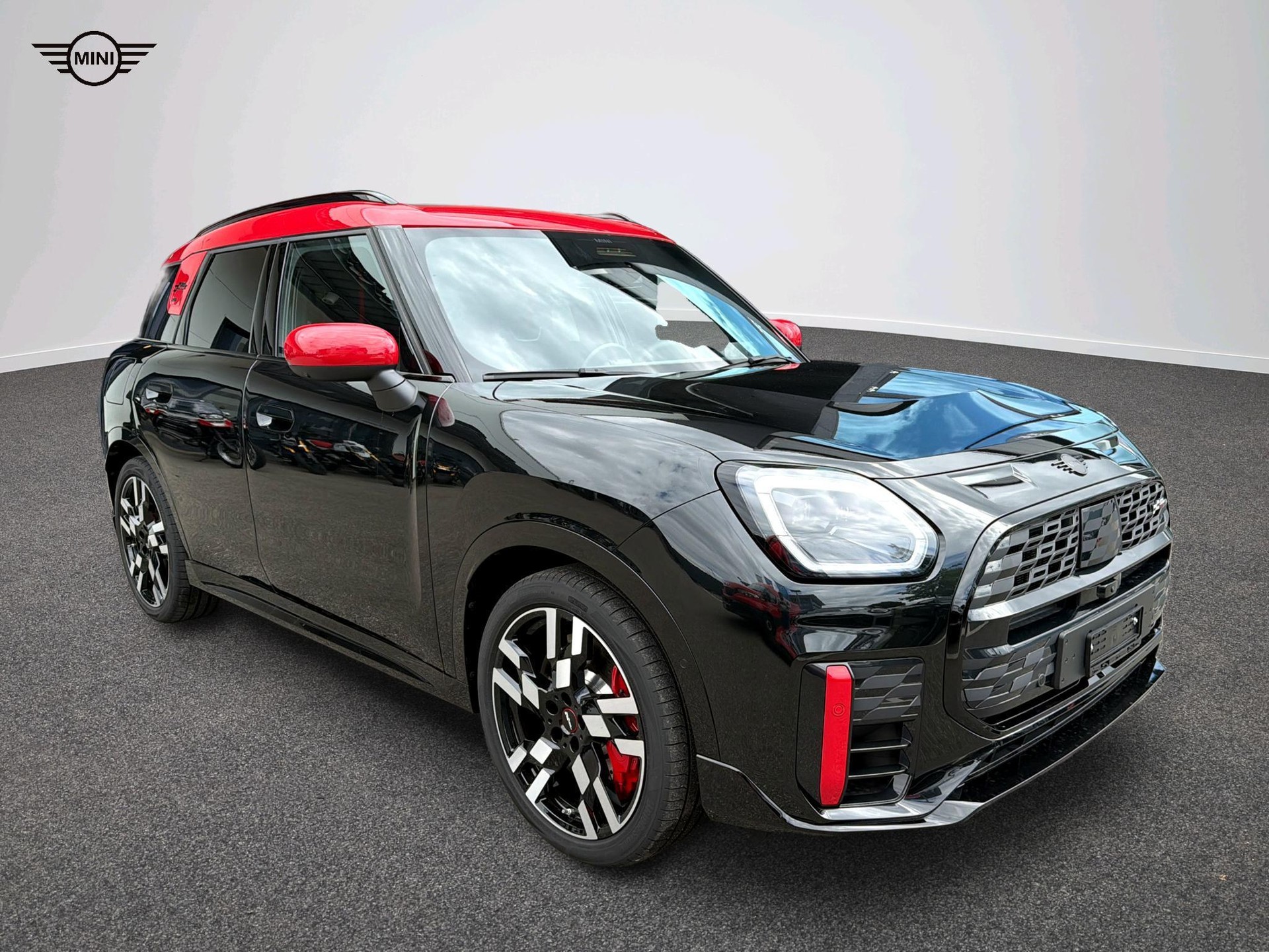 MINI John Cooper Works Countryman ALL4-image-24