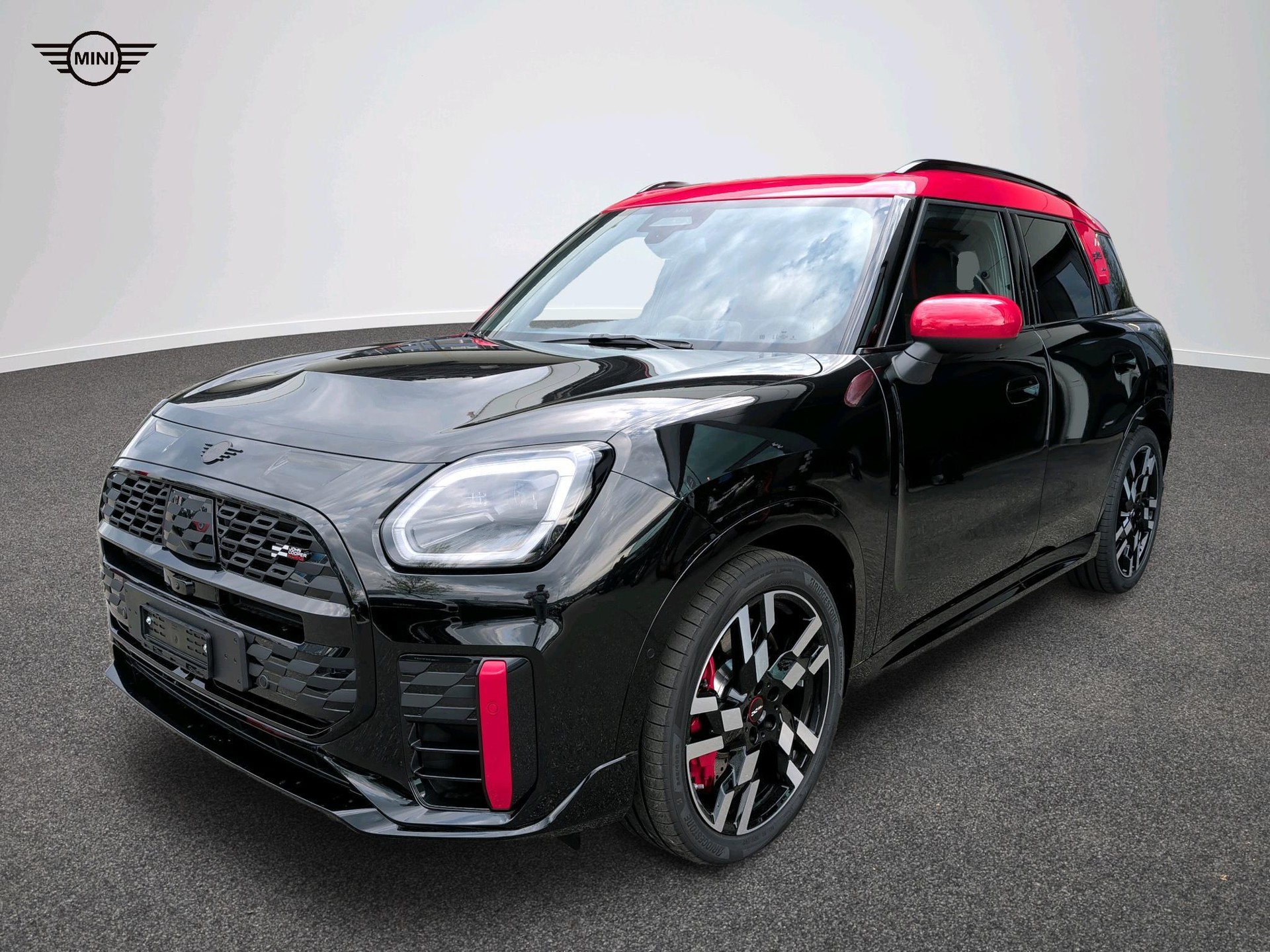 MINI John Cooper Works Countryman ALL4-image-1