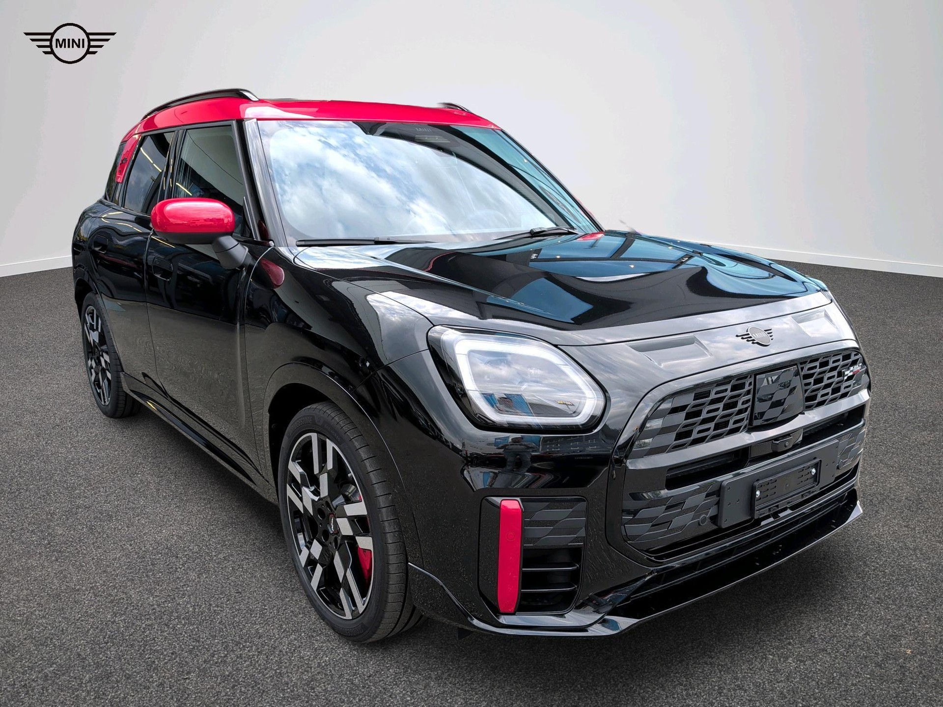 MINI John Cooper Works Countryman ALL4-image-23