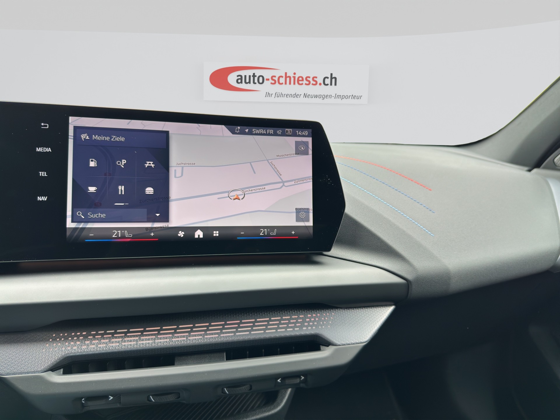 BMW M135 xDrive M Sport Pro Shadow Line-image-11