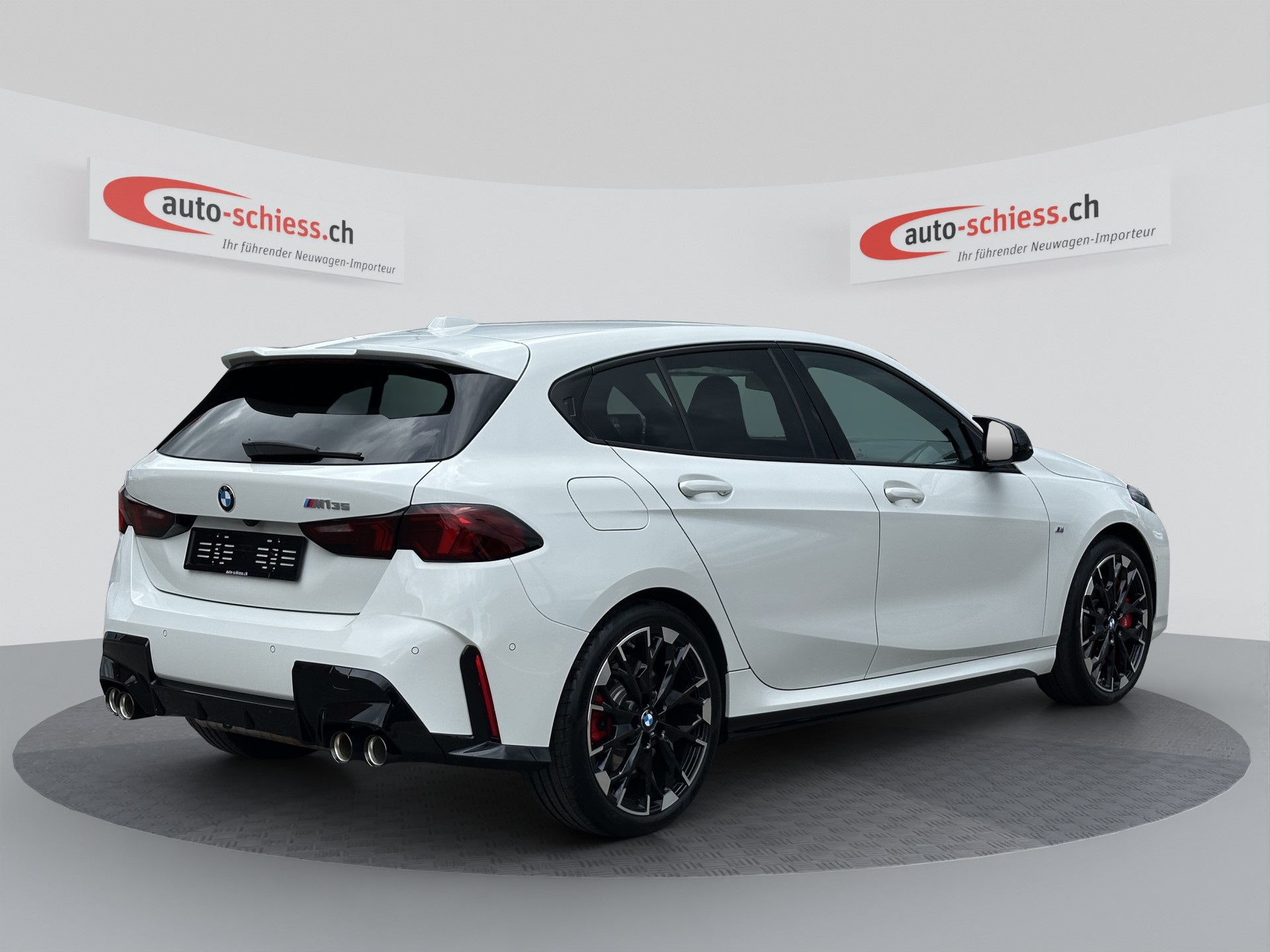 BMW M135 xDrive M Sport Pro Shadow Line-image-4