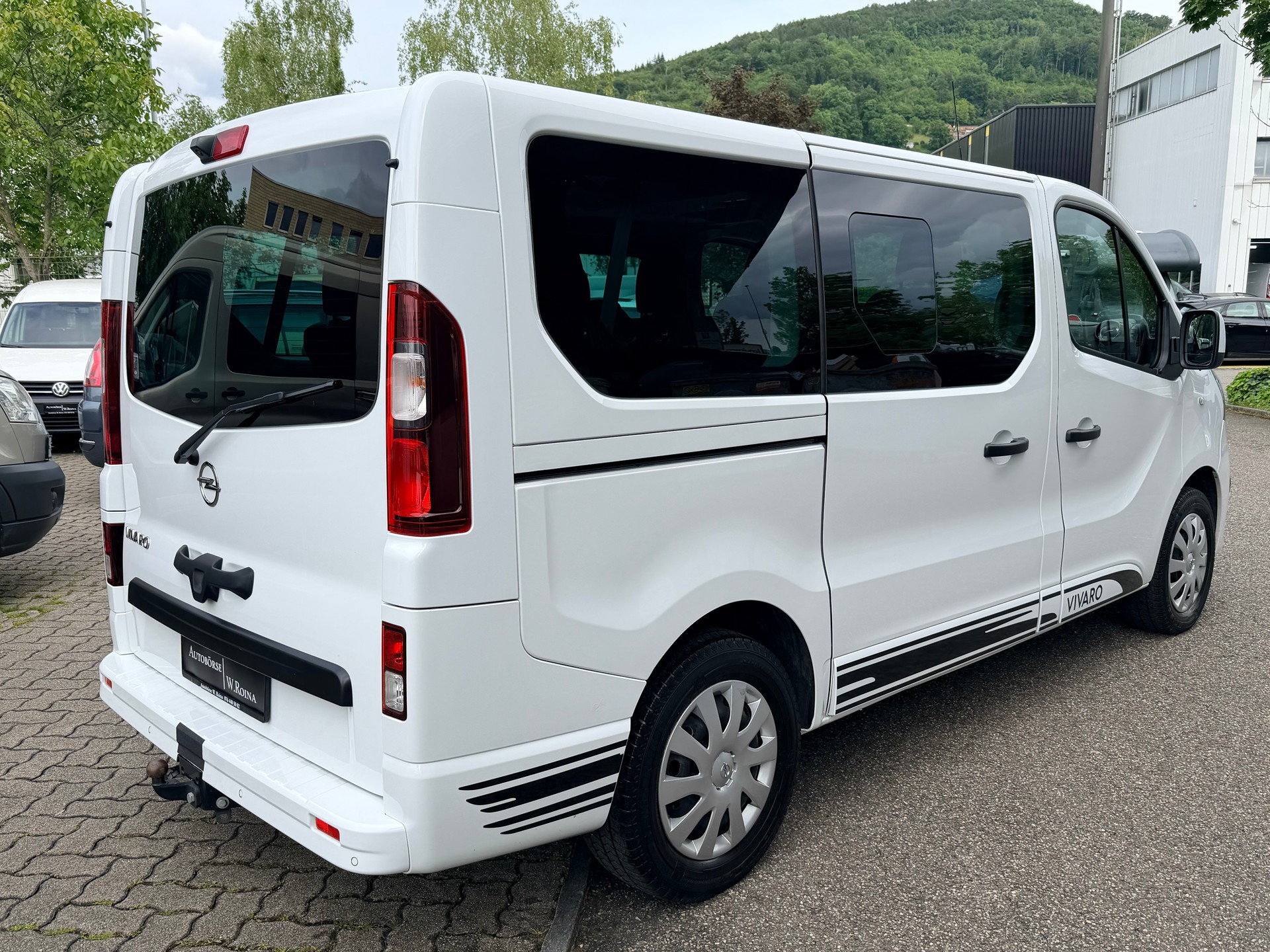 OPEL Vivaro 1.6 CDTI Combi+ 2.9t L2H1-image-2