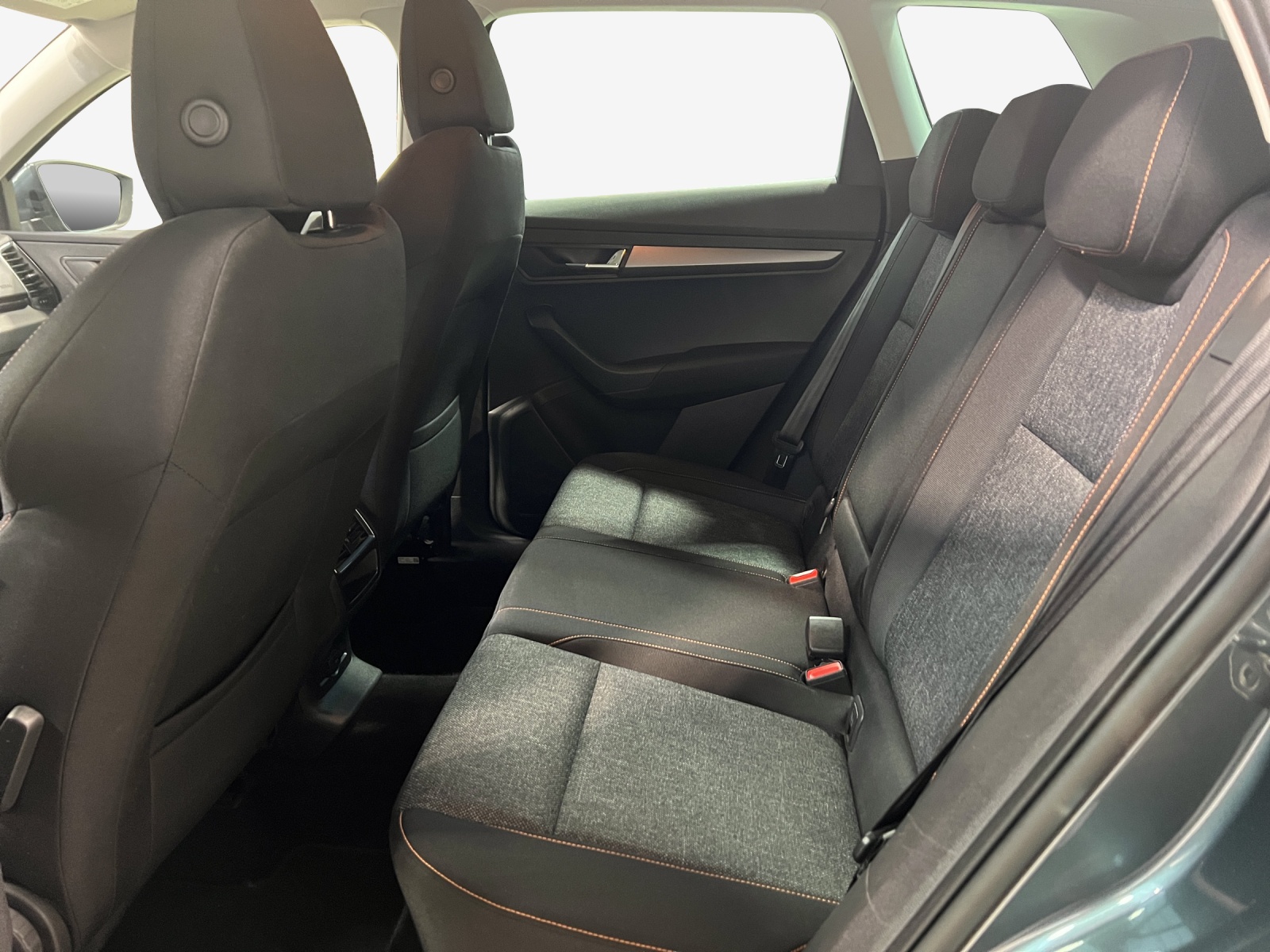 SKODA Karoq 2.0 TDI CR Clever 4x4 DSG-image-11