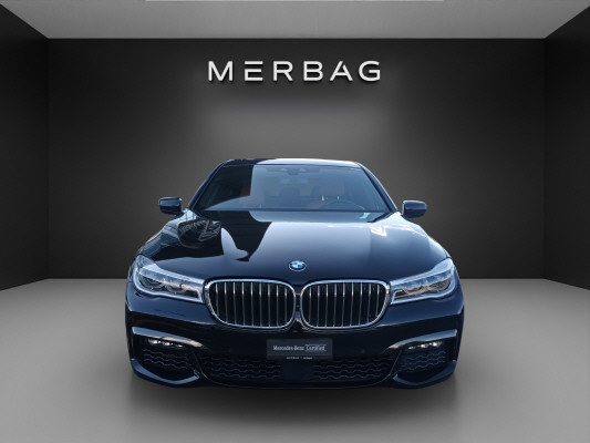 BMW 750i xDrive-image-2