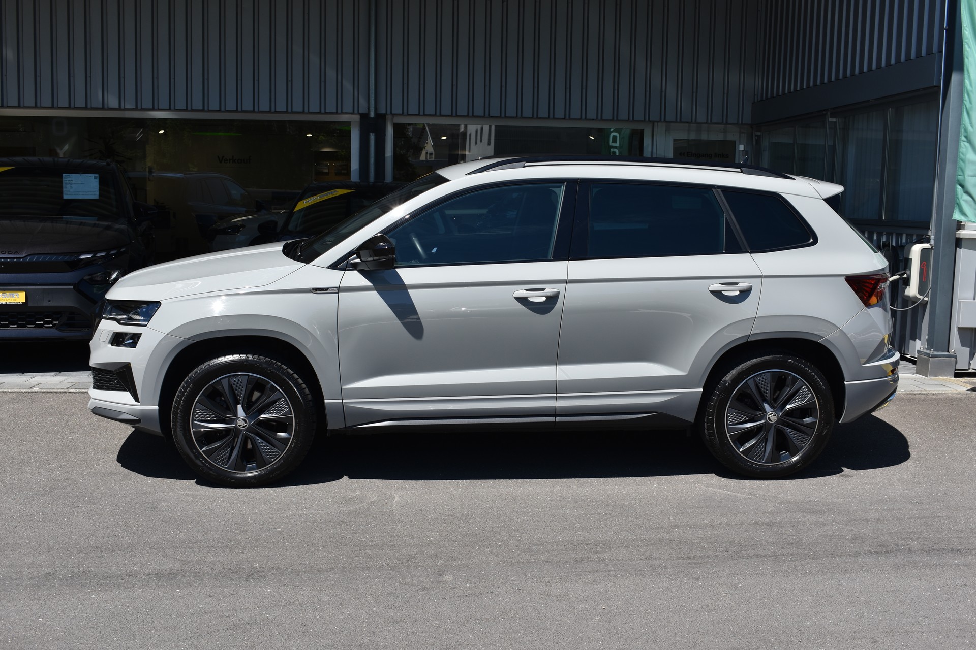 SKODA Karoq 2.0 TSI SportLine 4x4 DSG-showroom-element-2