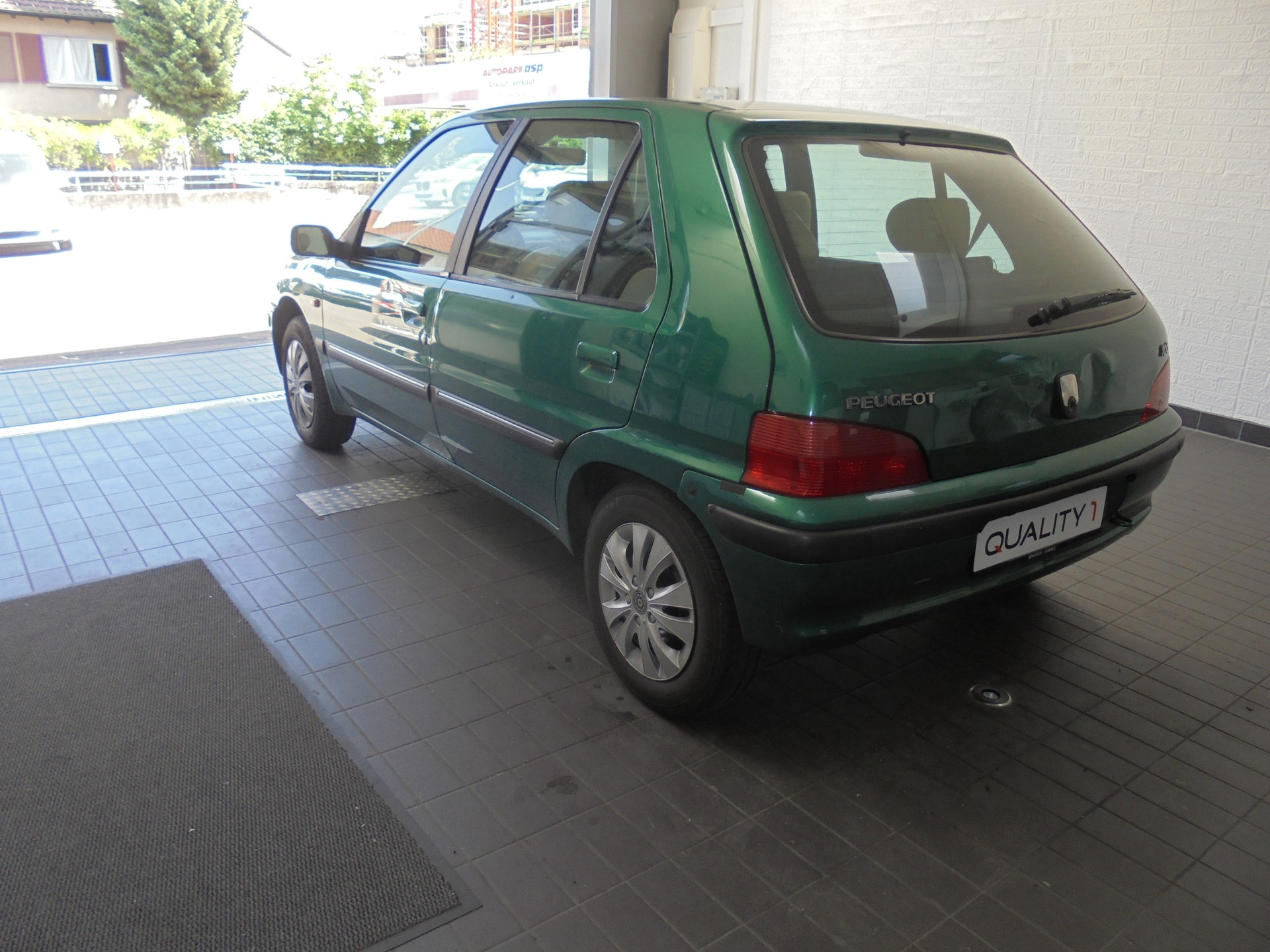 PEUGEOT 106 1.4 Smash-image-1