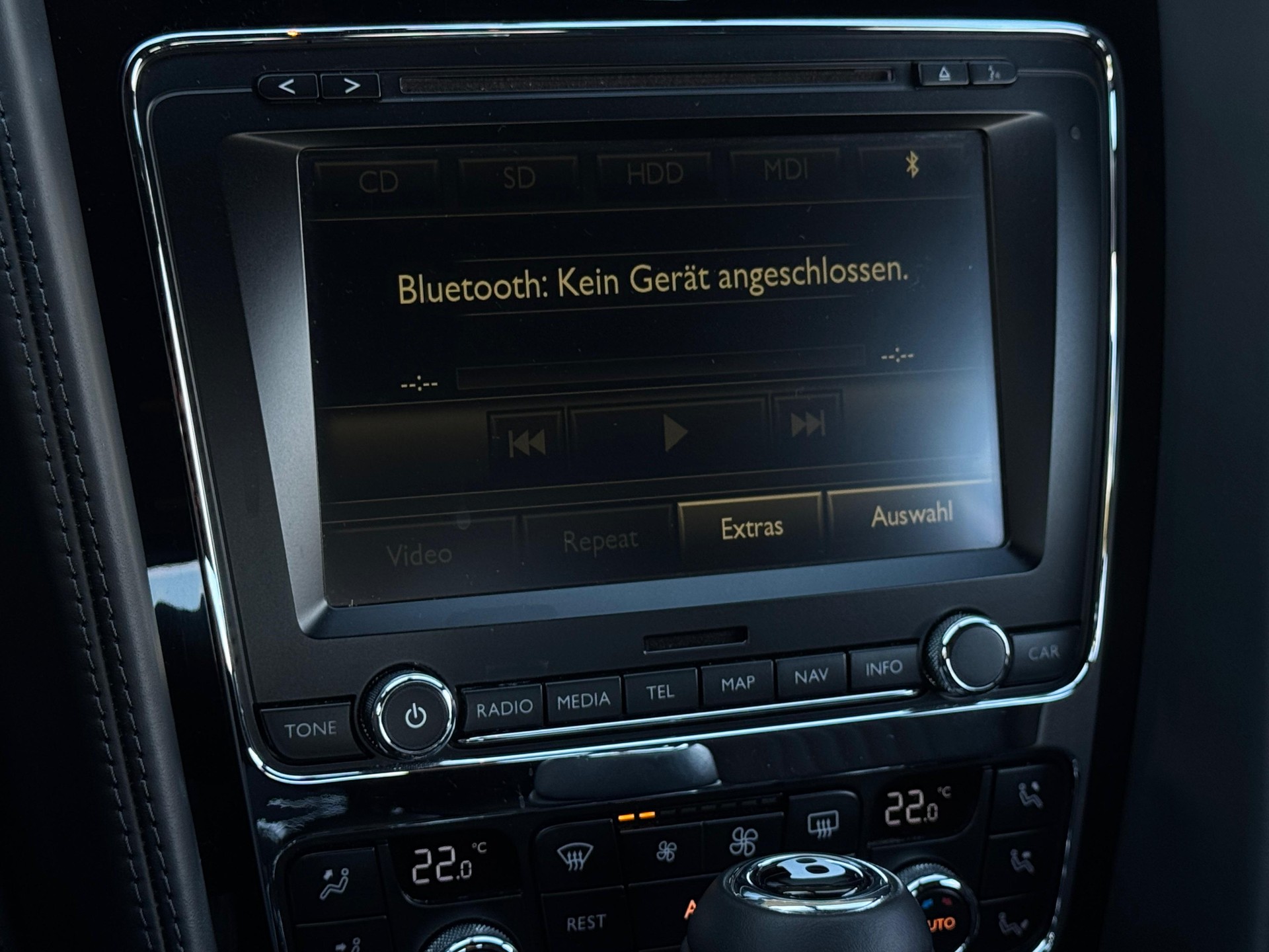 BENTLEY Continental GT 4.0 V8-image-25