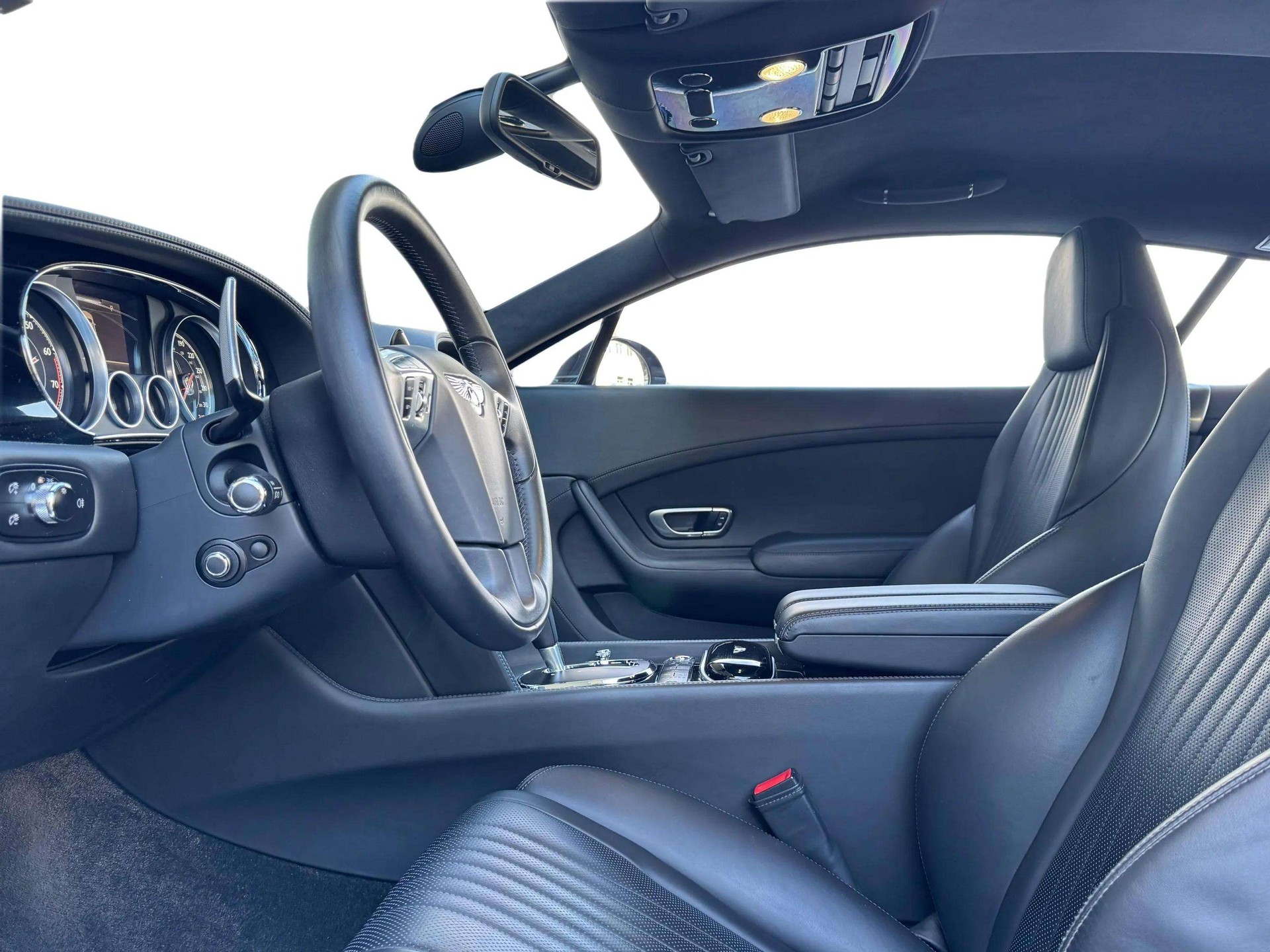 BENTLEY Continental GT 4.0 V8-image-11