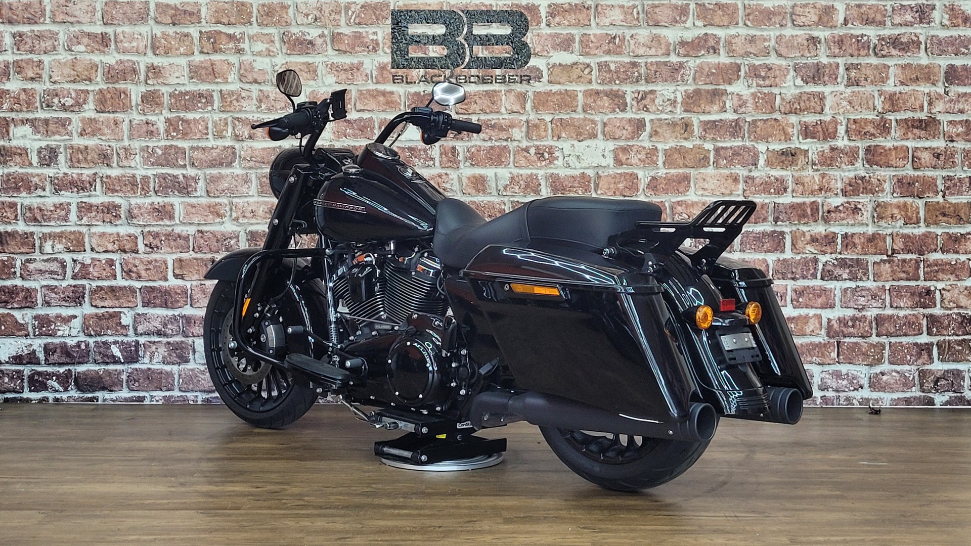 HARLEY-DAVIDSON FLHRXS Road King Special 107 ABS-showroom-element-3