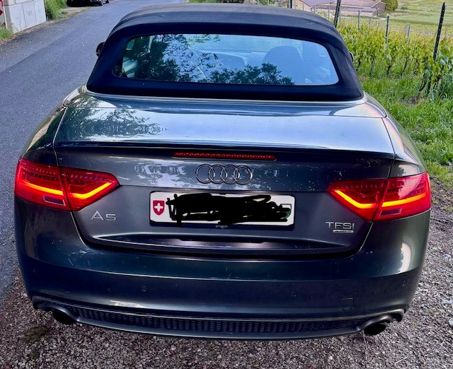 AUDI 2.0 TFSI 225 quattro S-Tronic-image-2