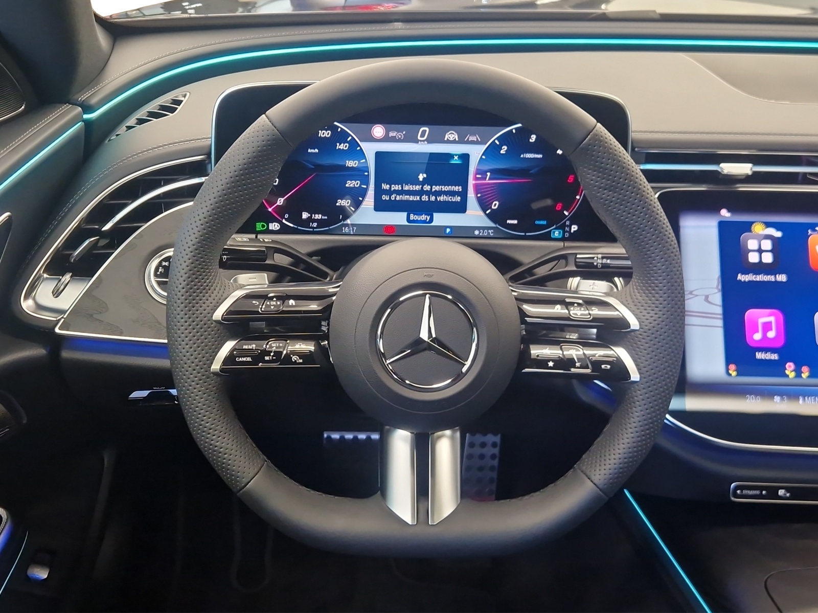 MERCEDES-BENZ E 220 d 4Matic 9G-Tronic-image-6