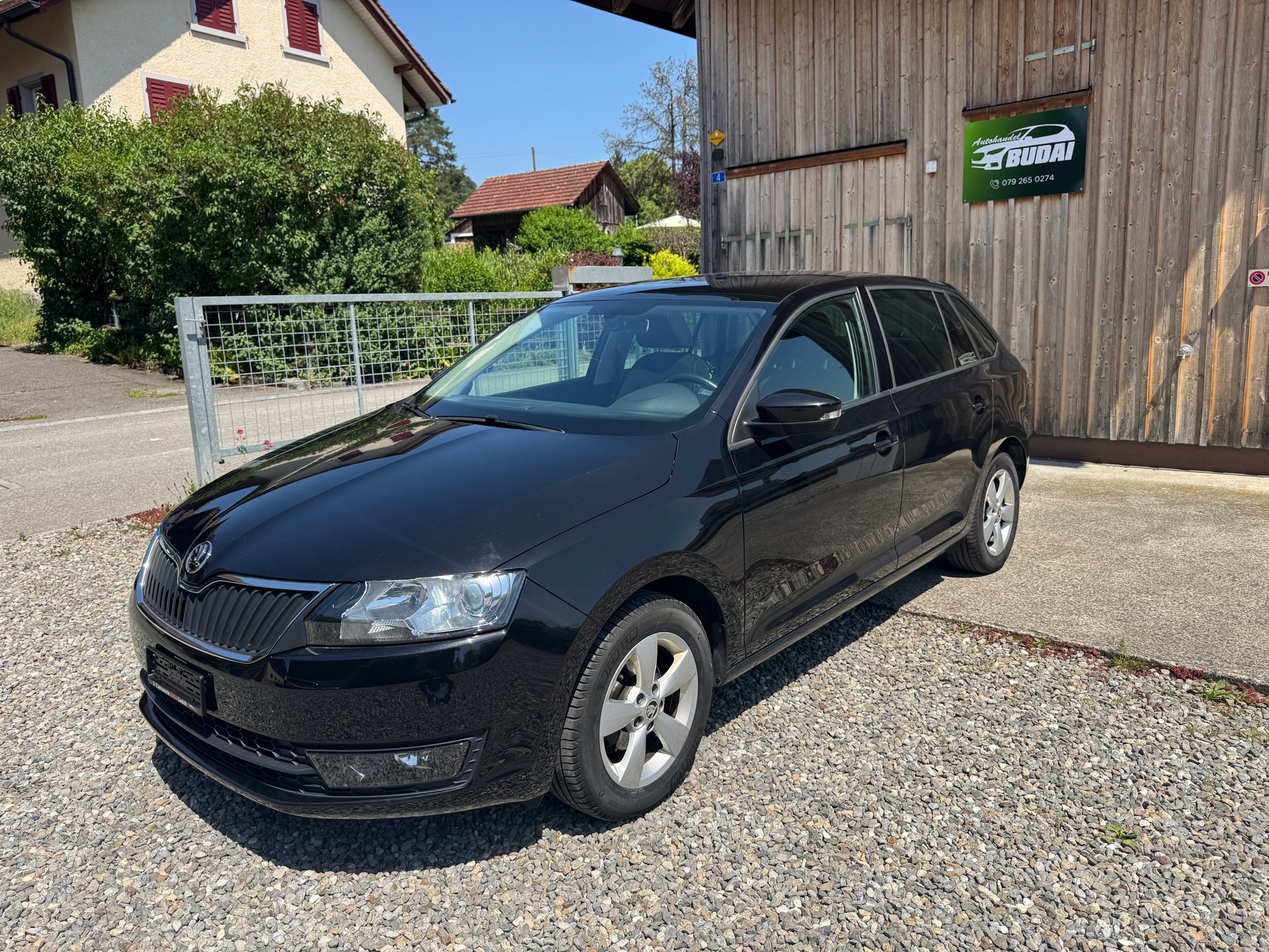 SKODA Rapid Spaceback 1.4 TDI Style DSG-image-0