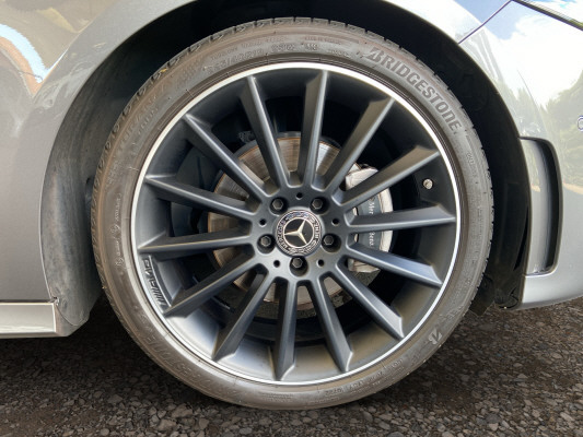 MERCEDES-BENZ A 200 AMG Line-image-7