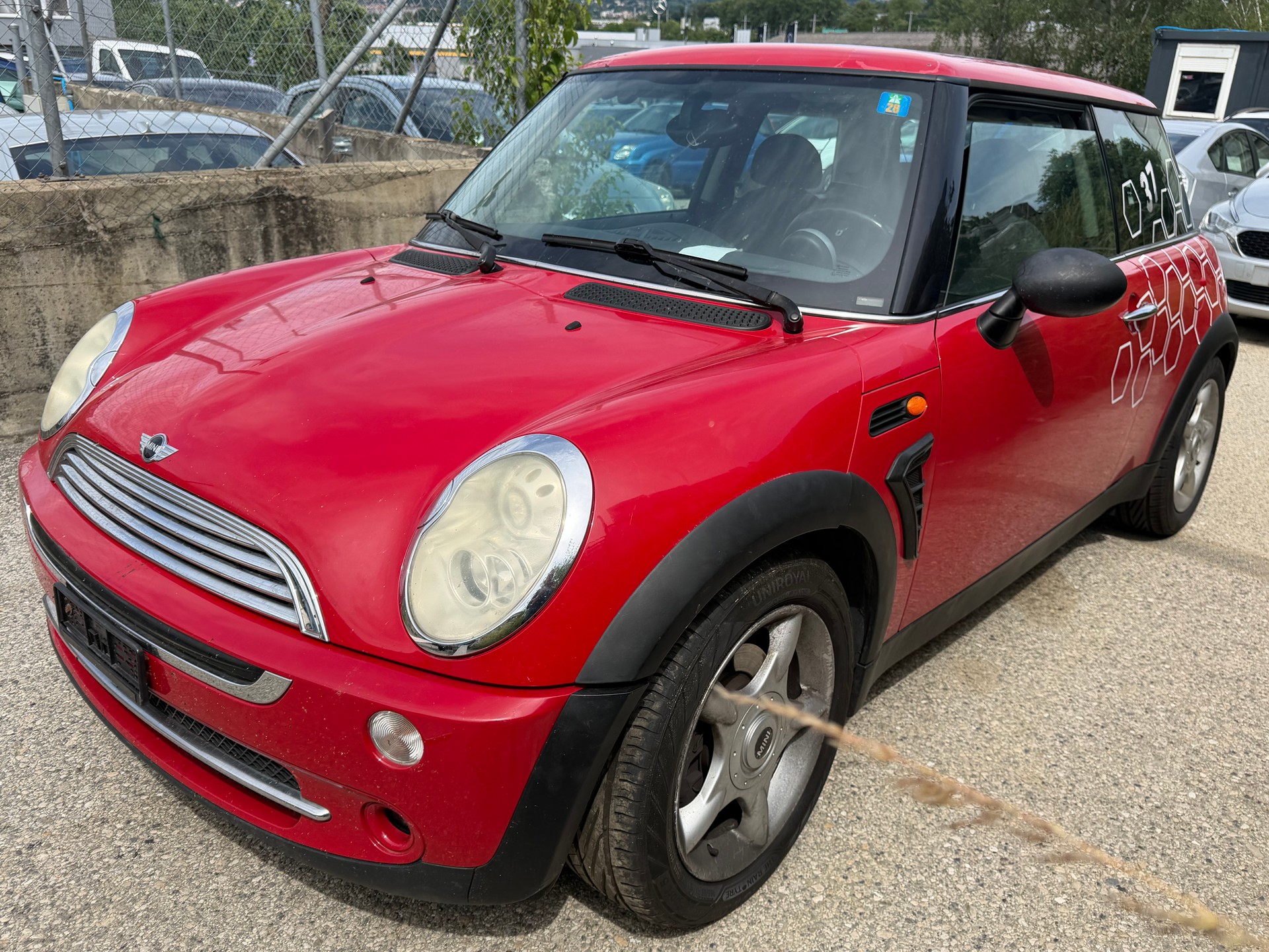 MINI One-image-1