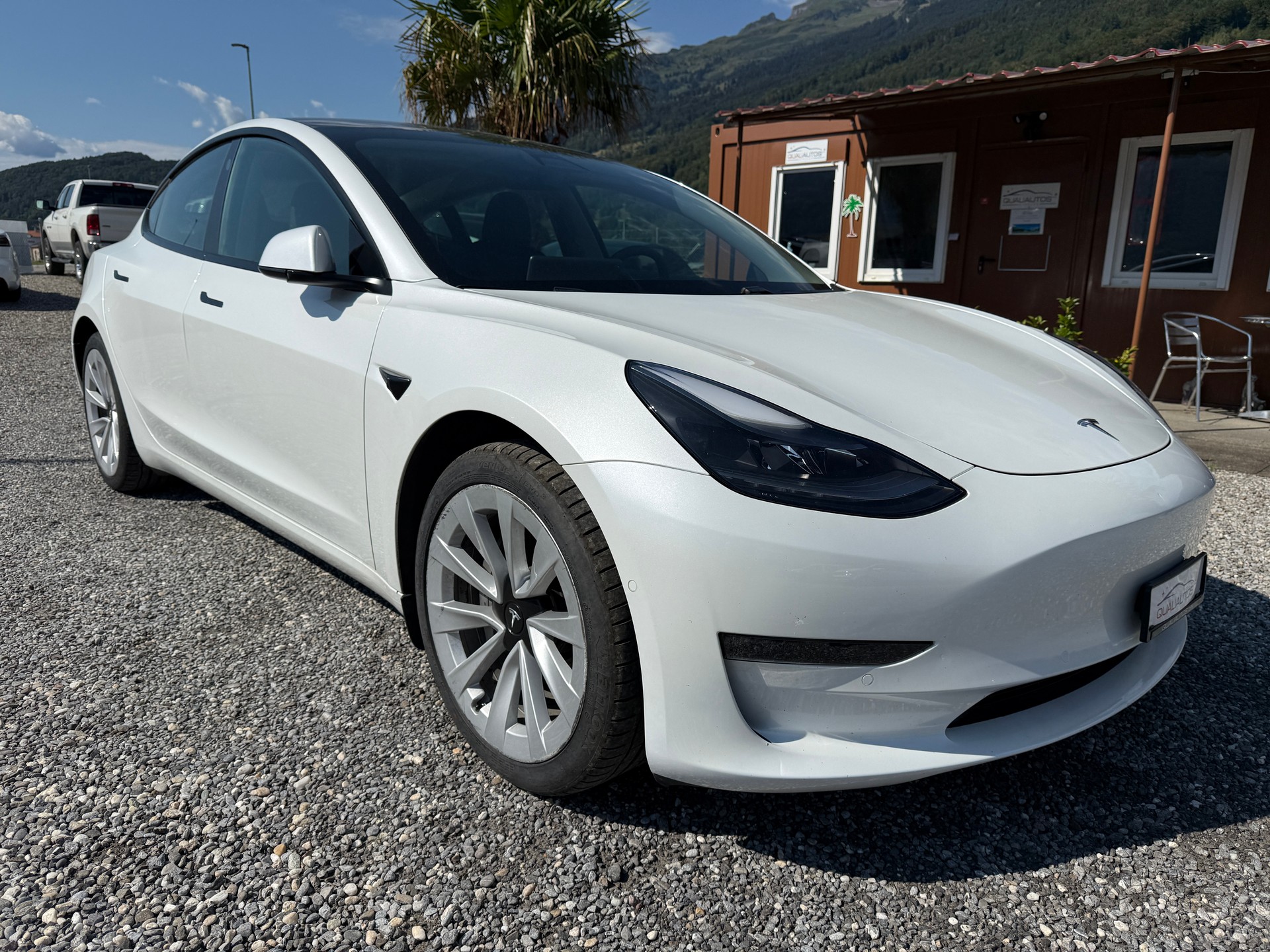 TESLA Model 3 LR AWD EAP👌Refresh👌Wärmepumpe👌-showroom-element-1