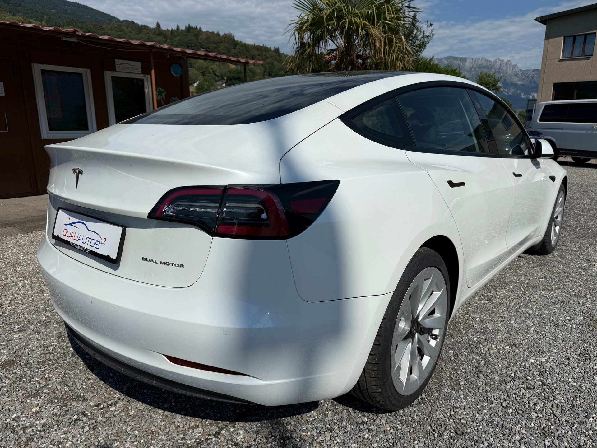 TESLA Model 3 LR AWD EAP👌Refresh👌Wärmepumpe👌-image-4