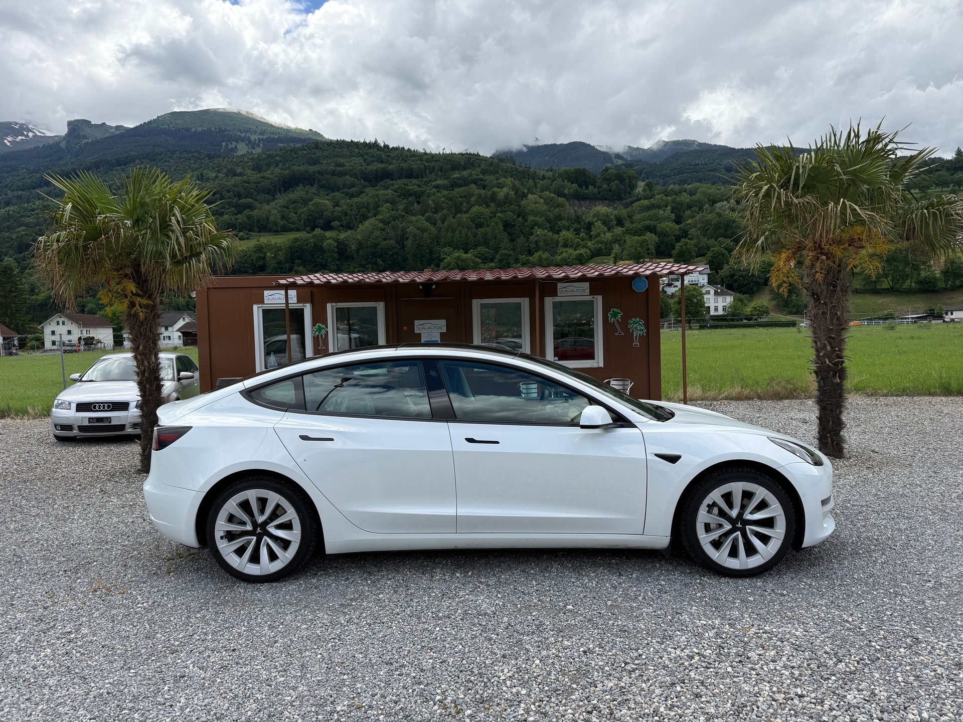 TESLA Model 3 LR AWD EAP👌Refresh👌Wärmepumpe👌-image-0