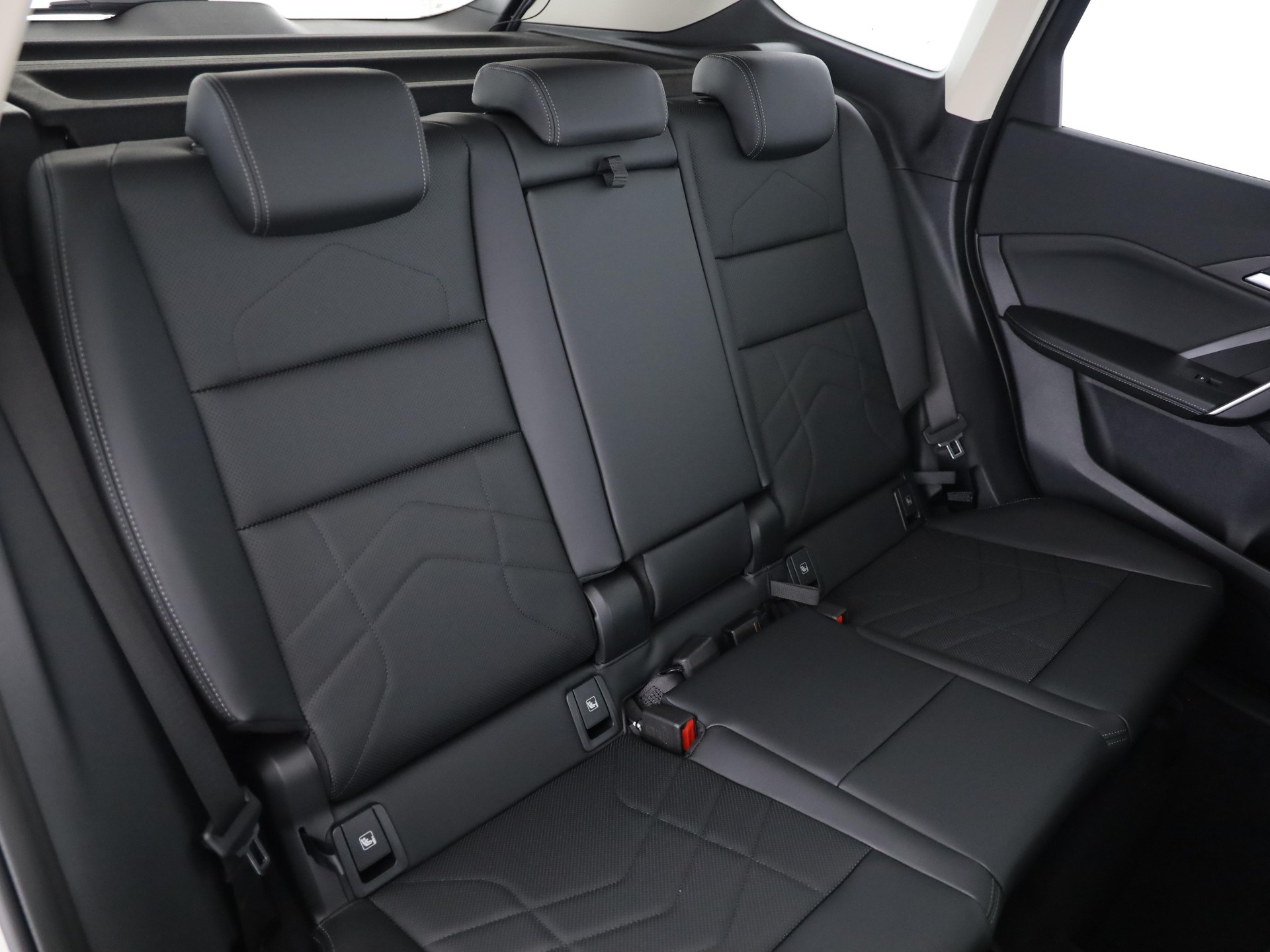 BMW X1 20d xDrive-image-13