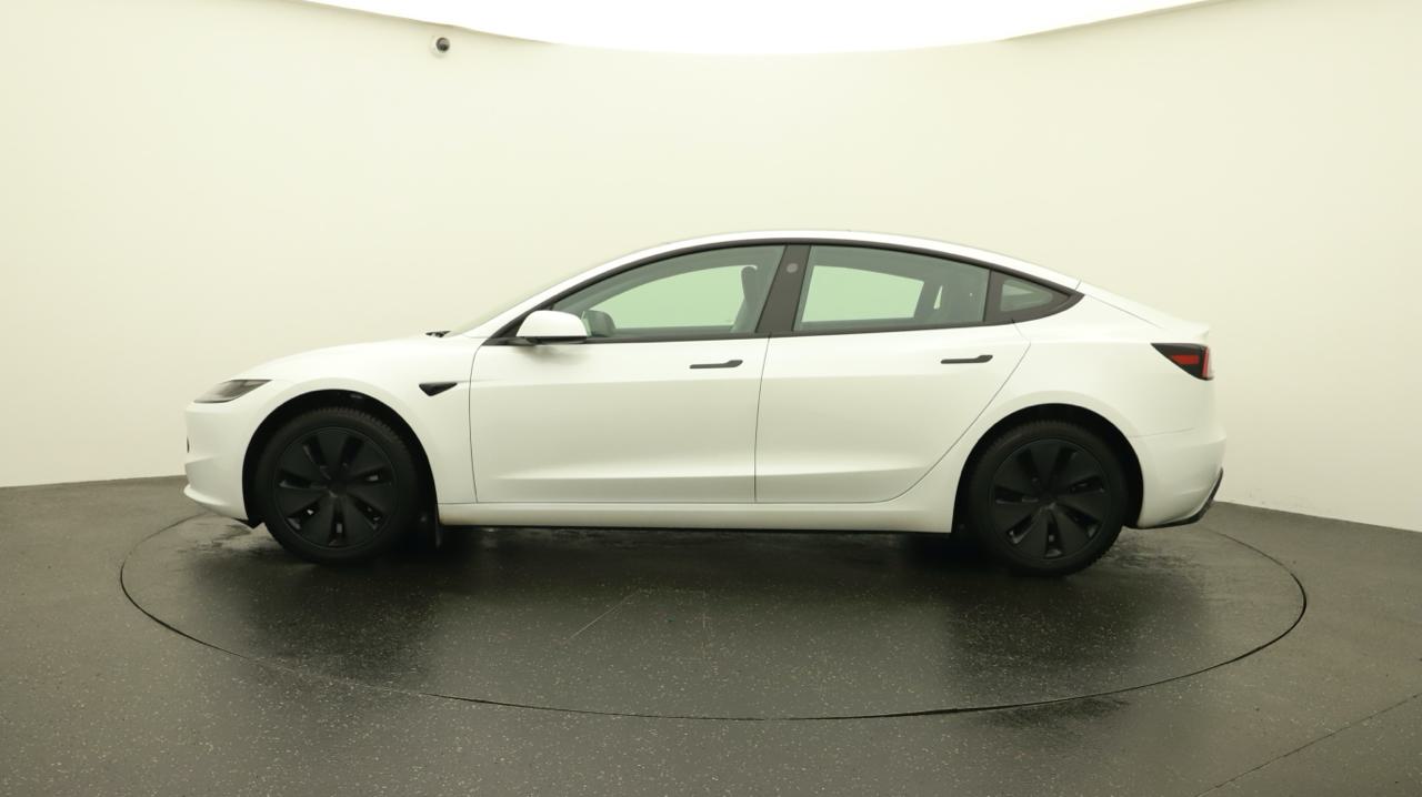 TESLA Model 3 RWD-image-1